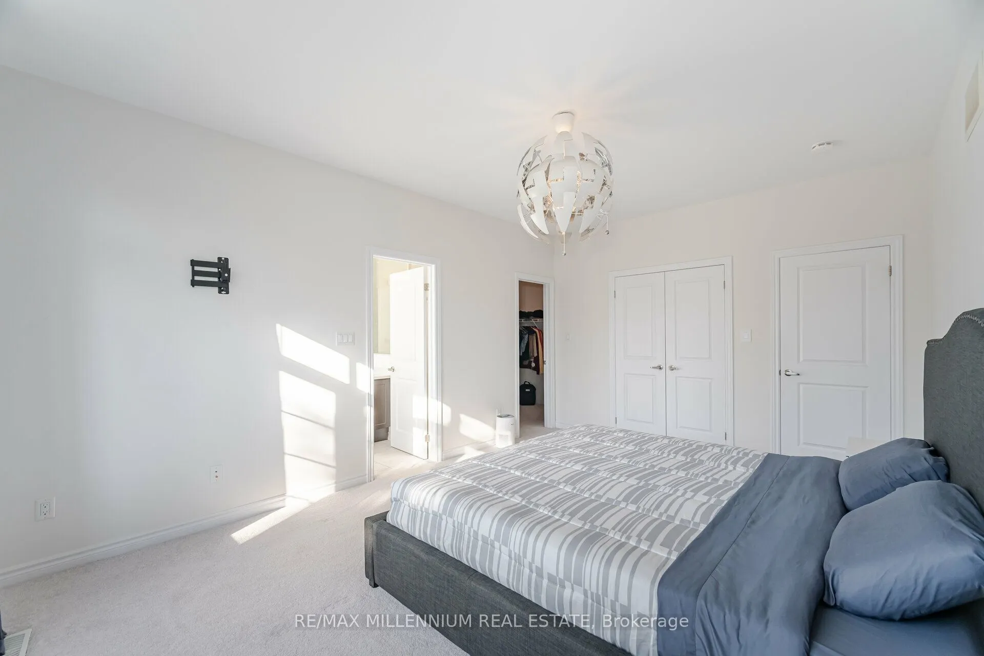 200 Lia Drive