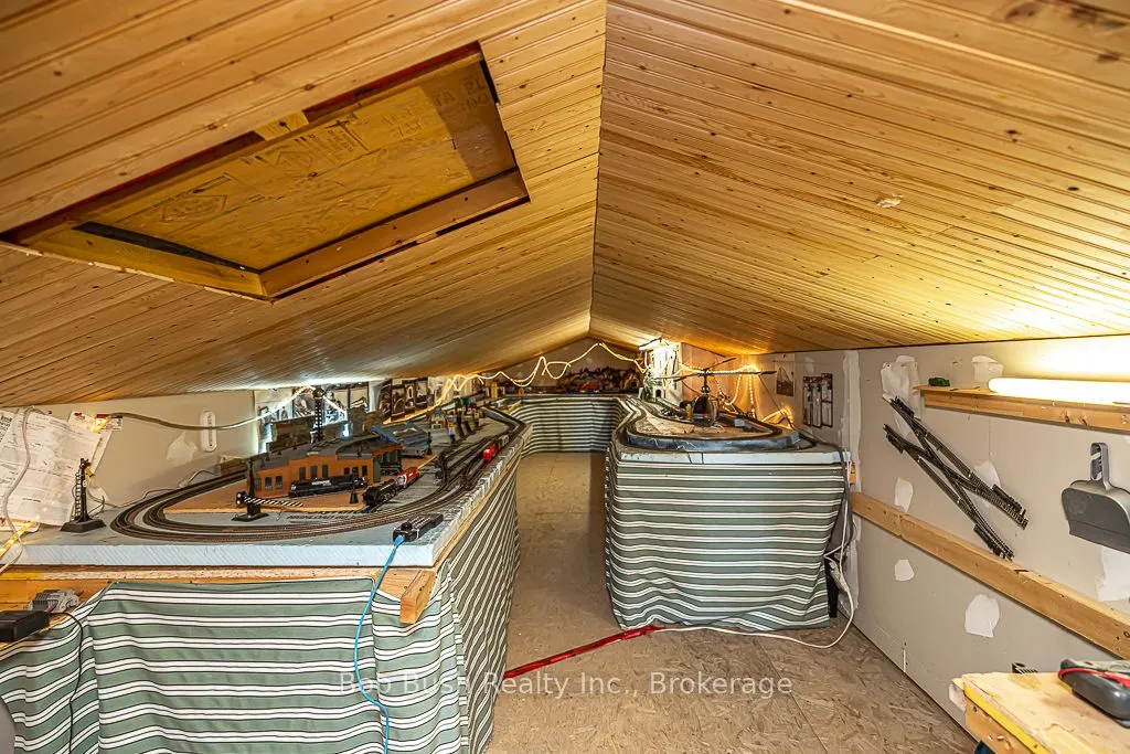 2059 Upper Big Chute Road