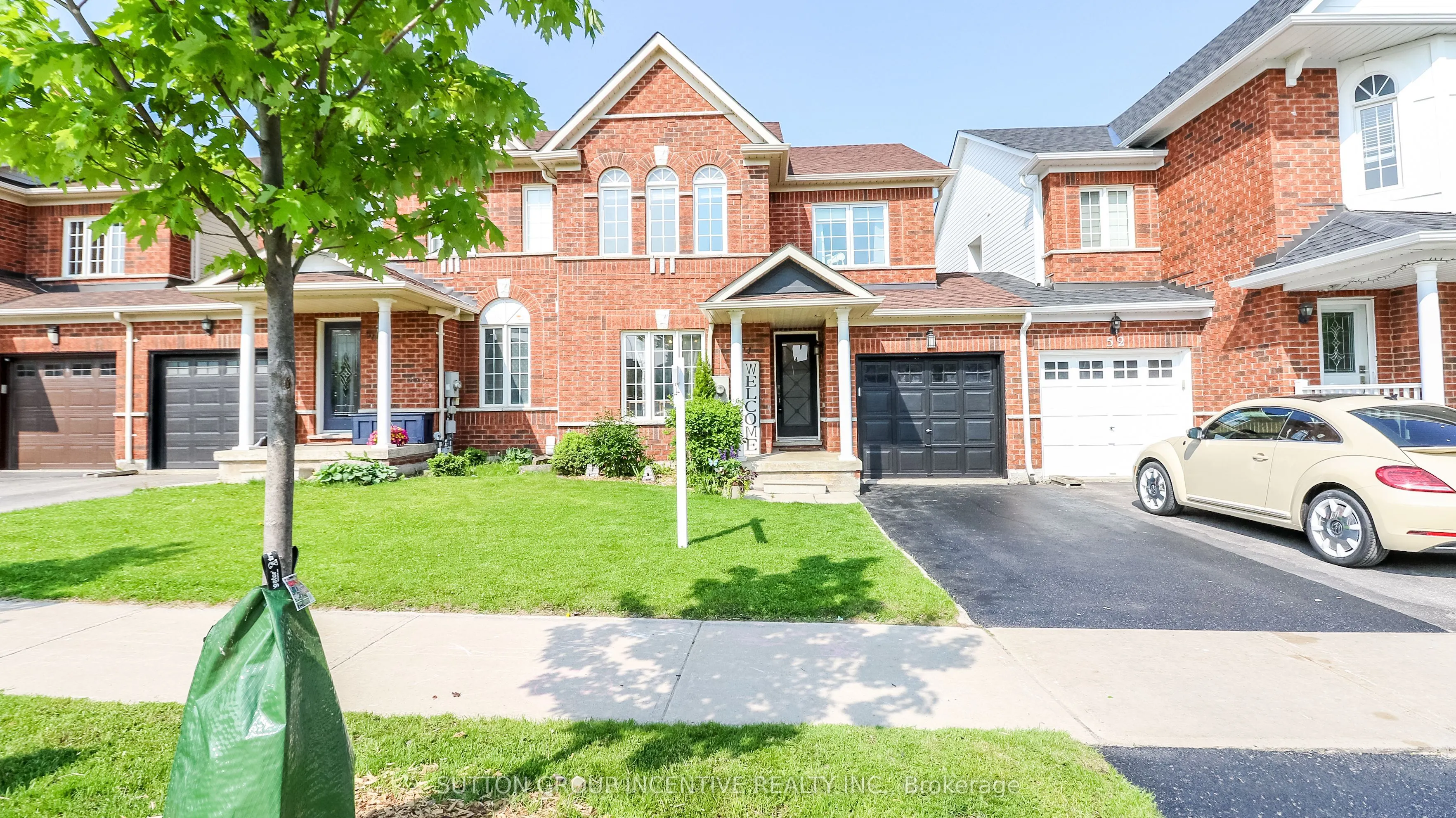54 Succession Crescent W