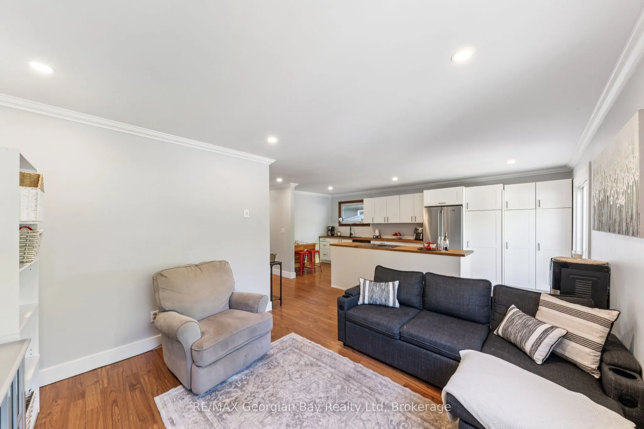86 MCARTHUR Drive