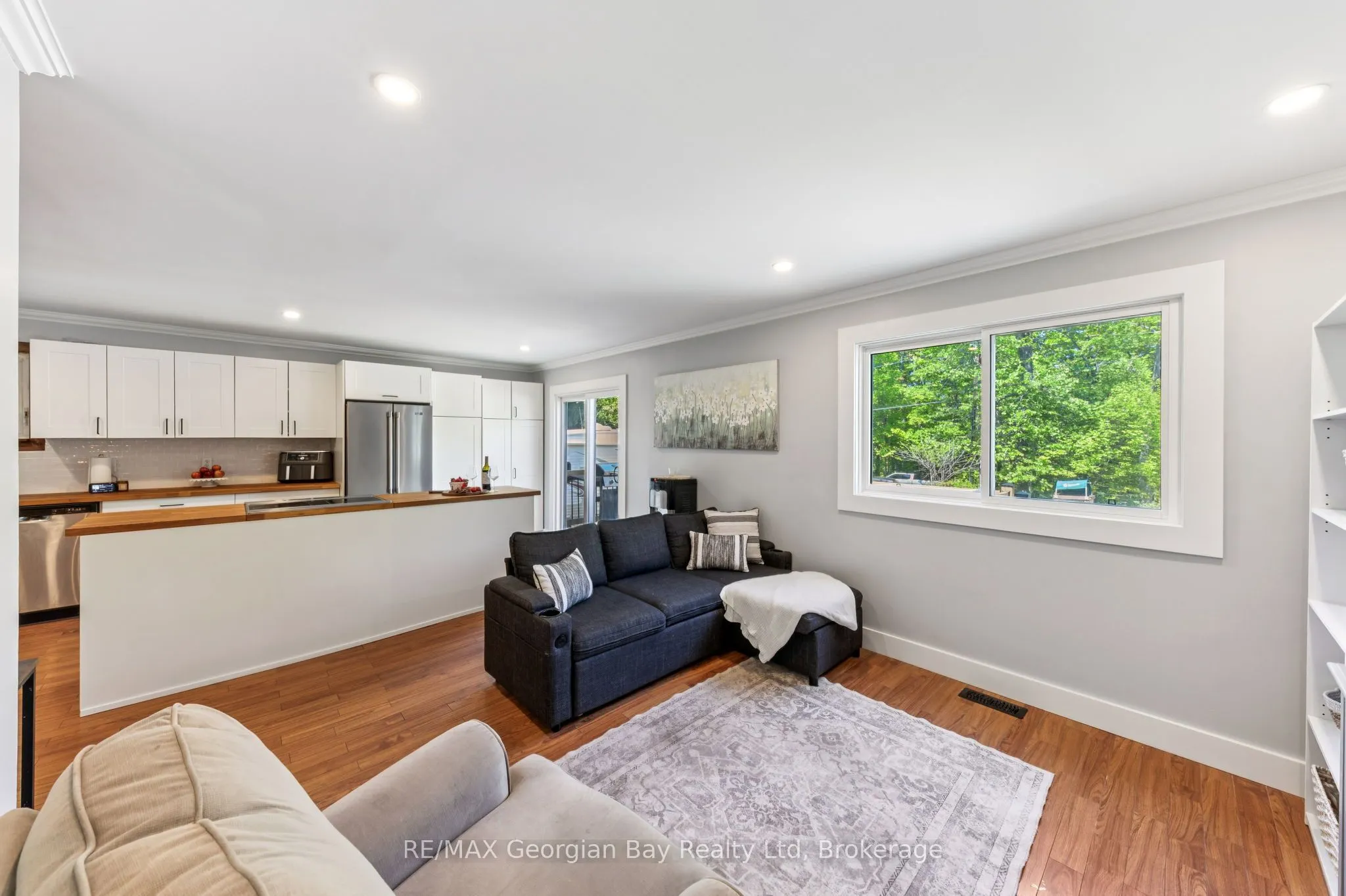 86 MCARTHUR Drive