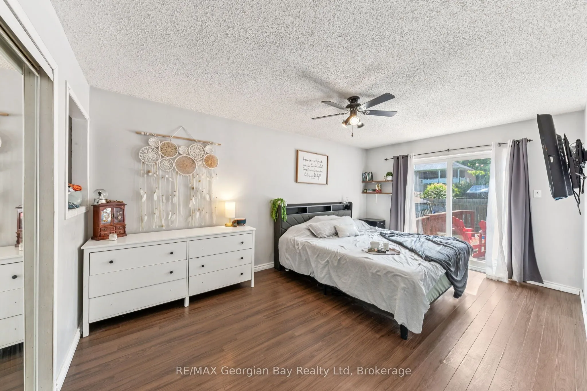 86 MCARTHUR Drive