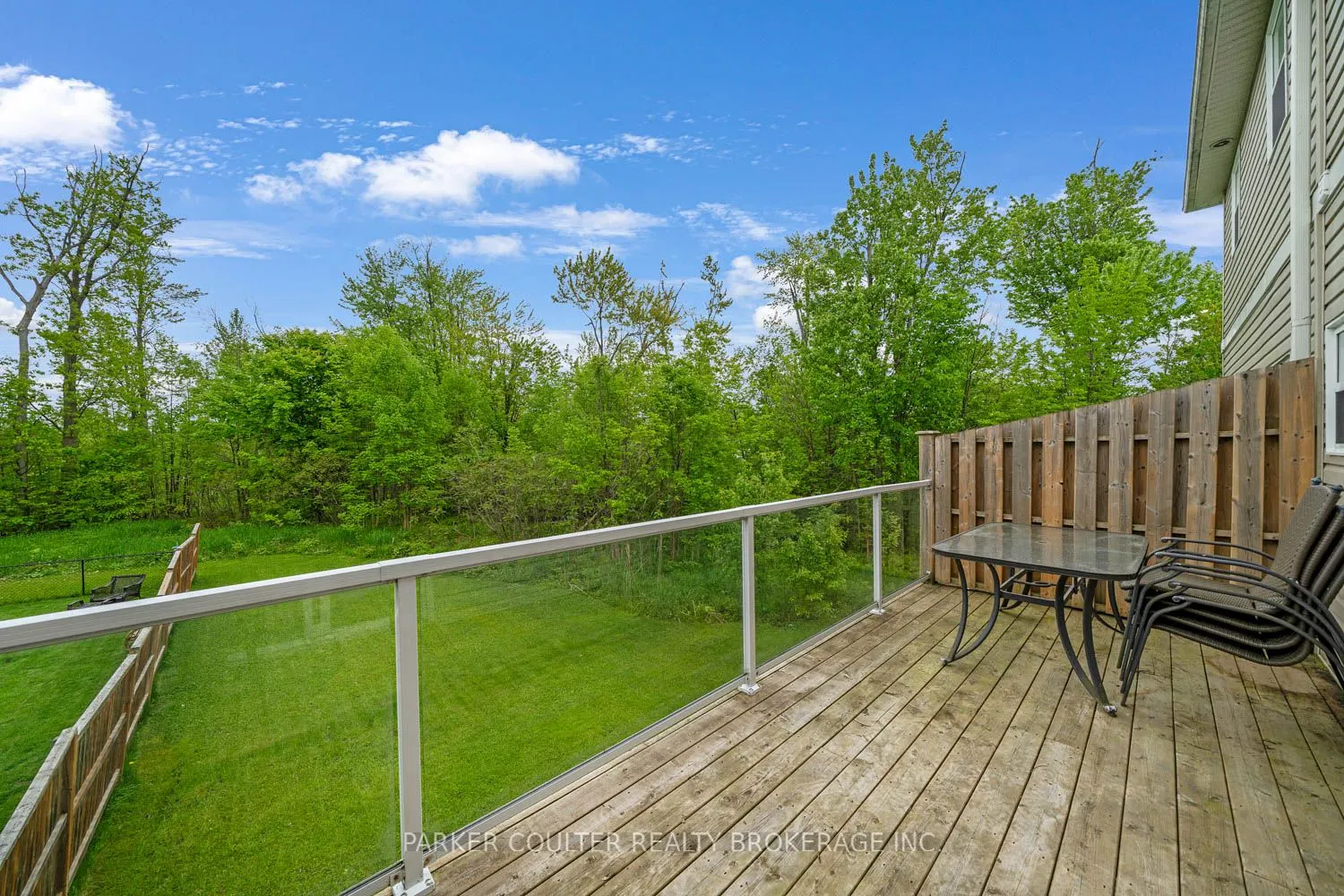 2616 Grand Tamarack Crescent