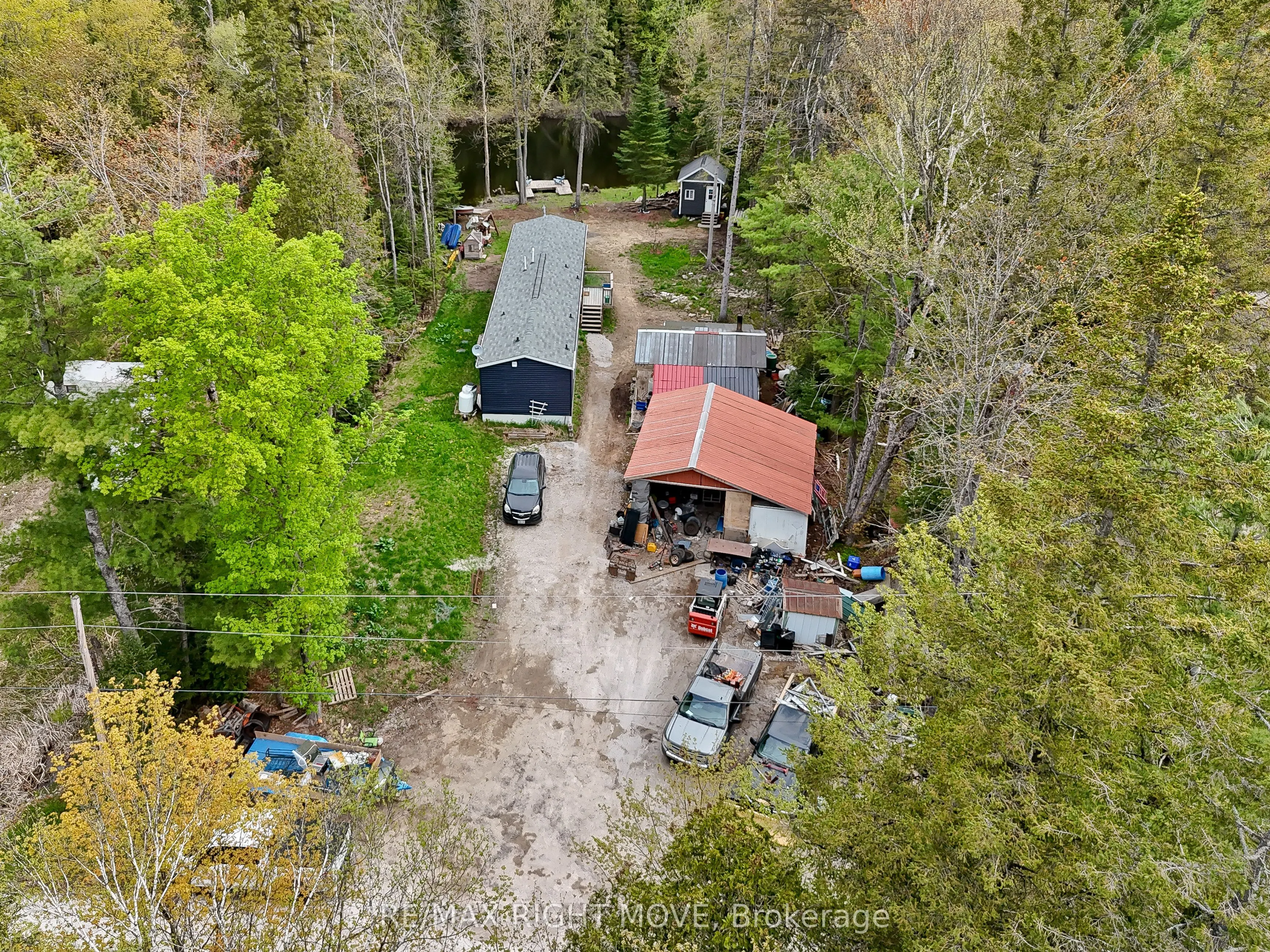 6593 Pioneer Village Lane