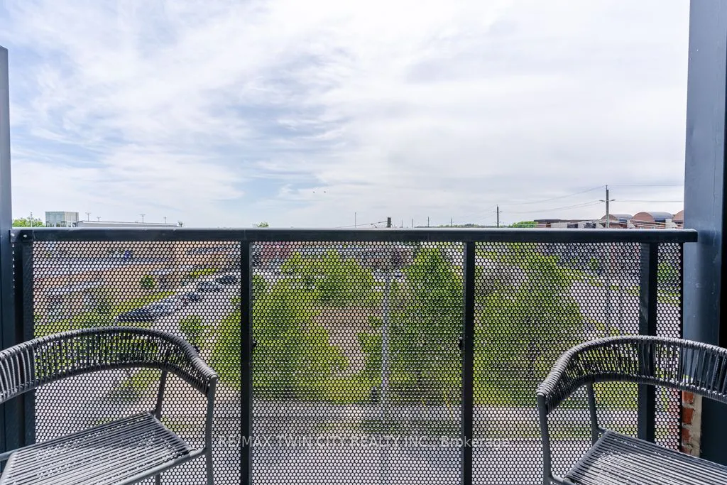 681 Yonge Street #409