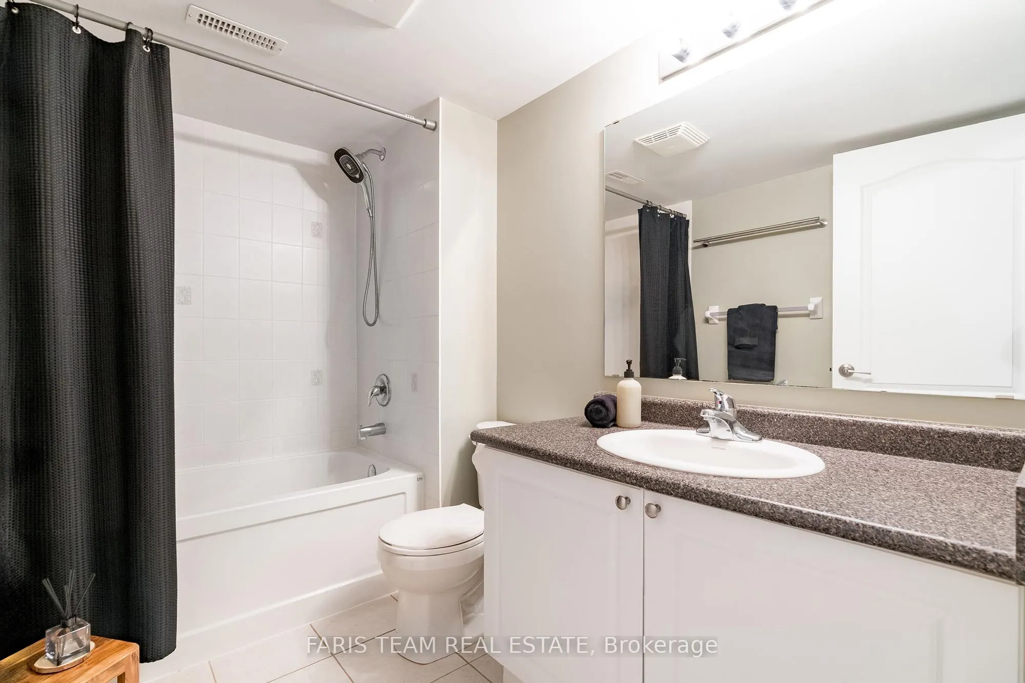 57 Ferndale Drive S, #9
