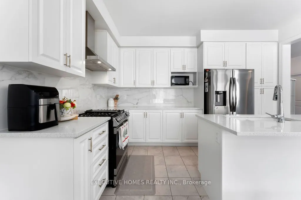 23 KINGSBURY Trail