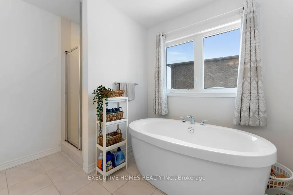 23 KINGSBURY Trail