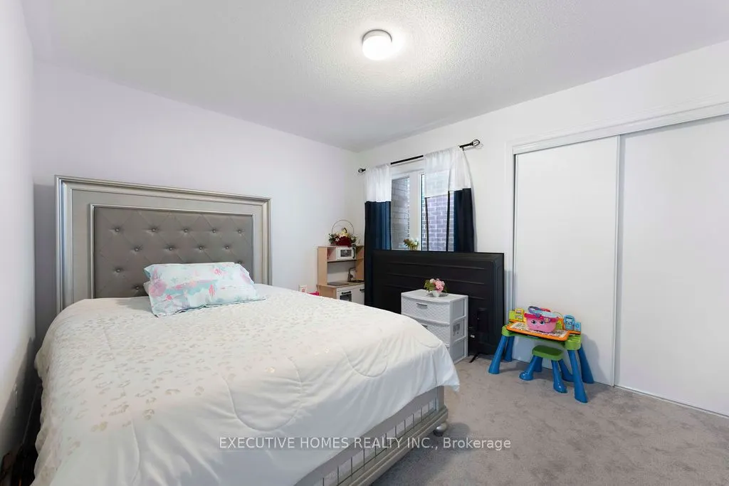 23 KINGSBURY Trail