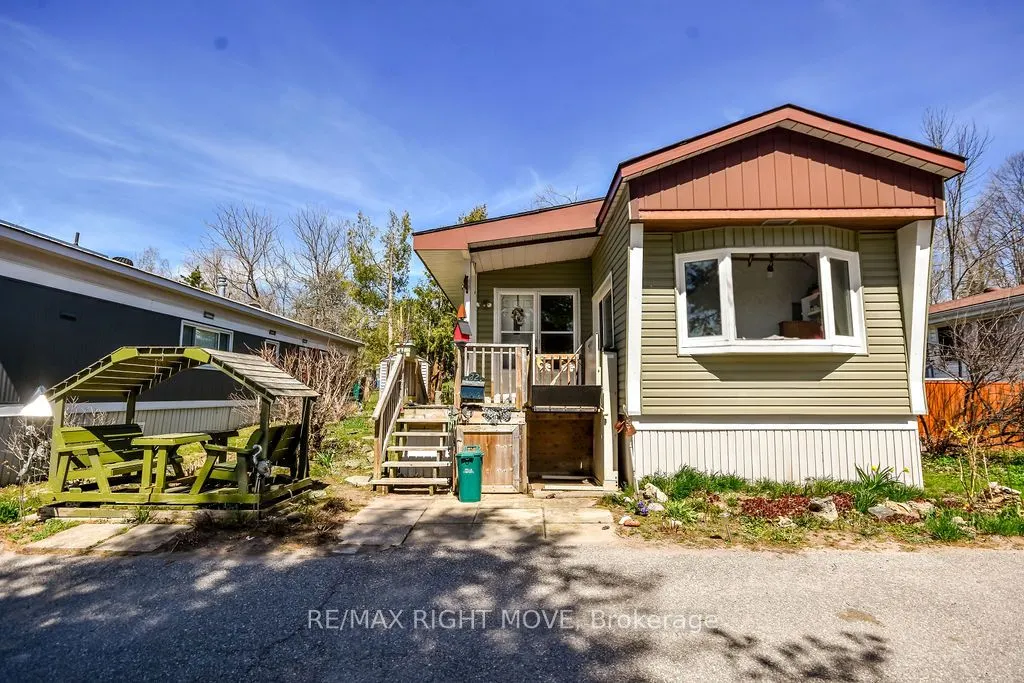 26 Dunn Avenue, #22