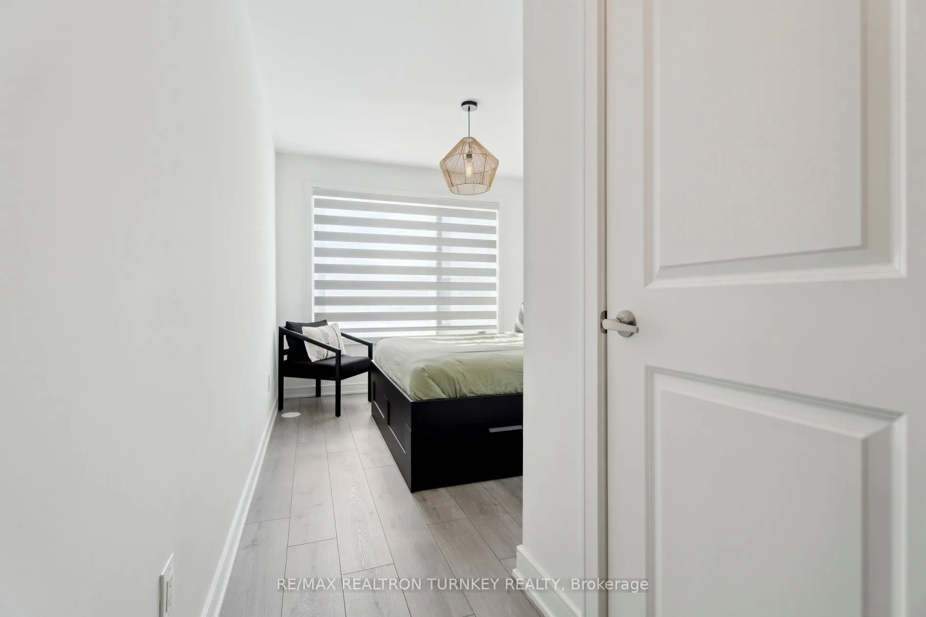 28 Spry Lane