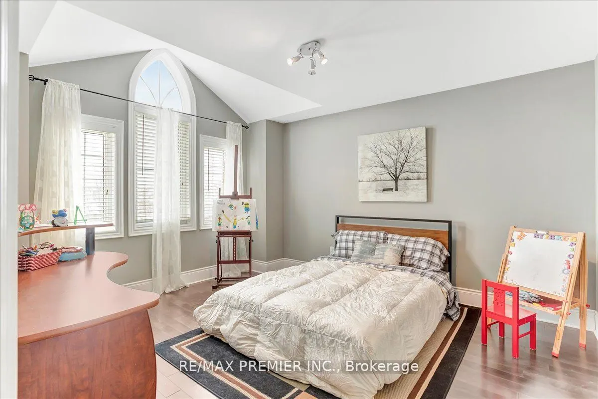 3 Pepin Court
