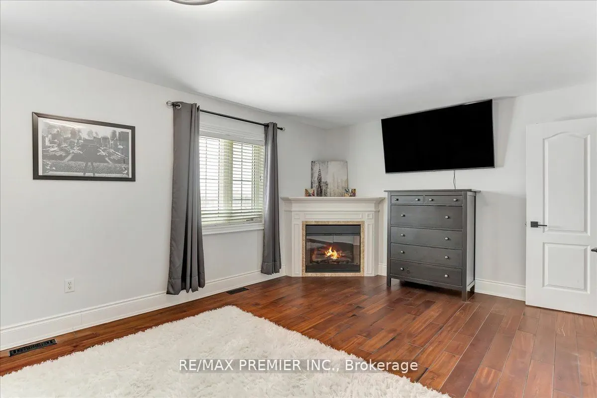 3 Pepin Court