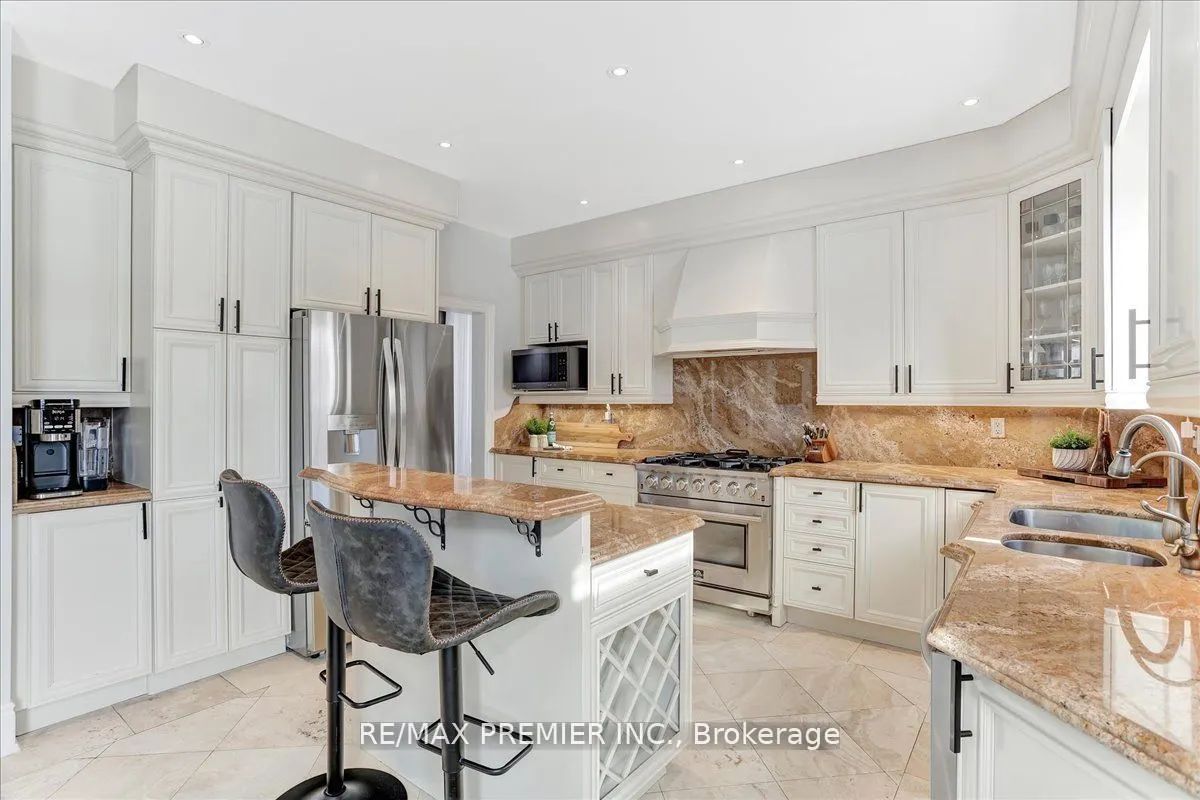 3 Pepin Court
