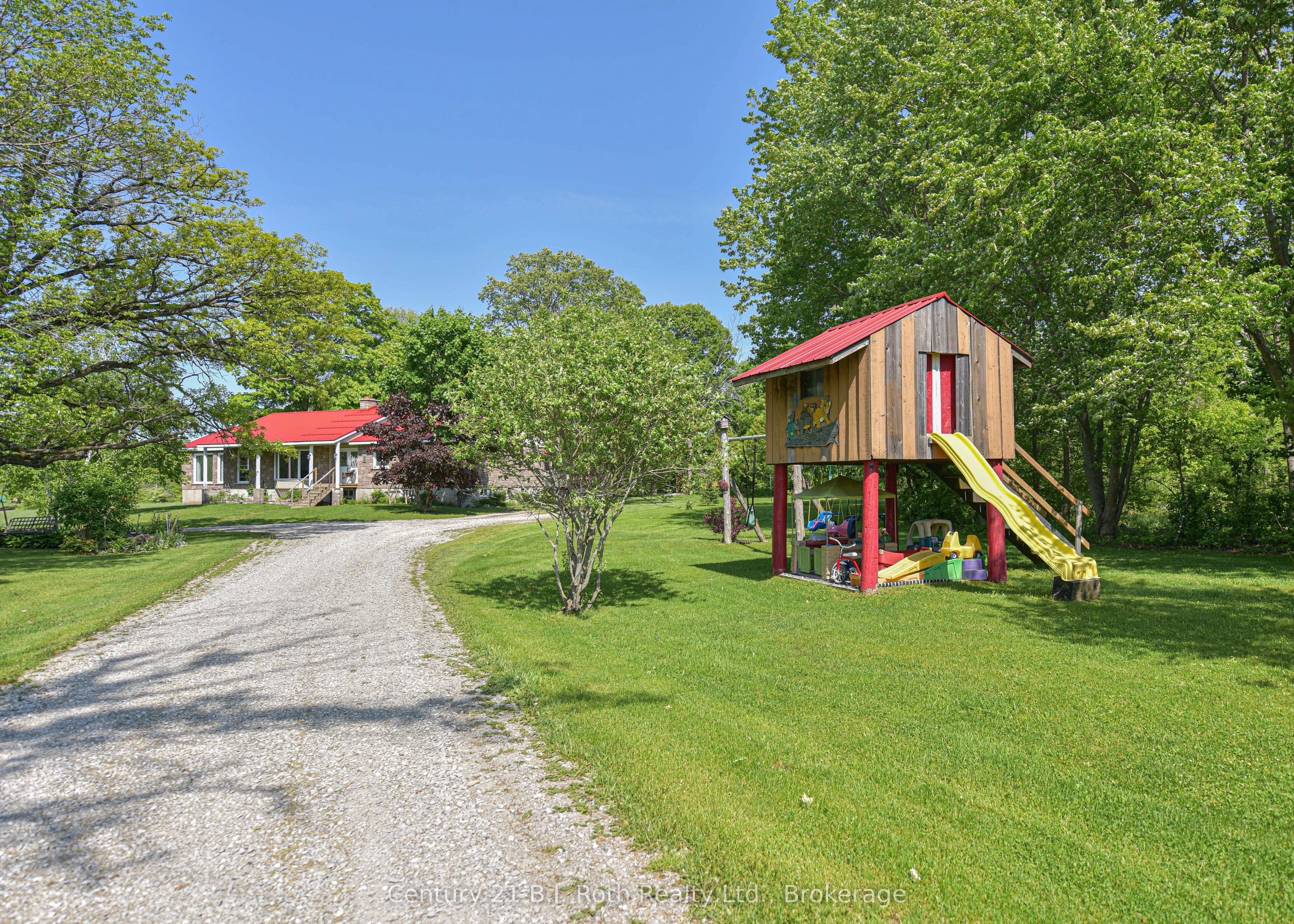 1579 Wainman Line