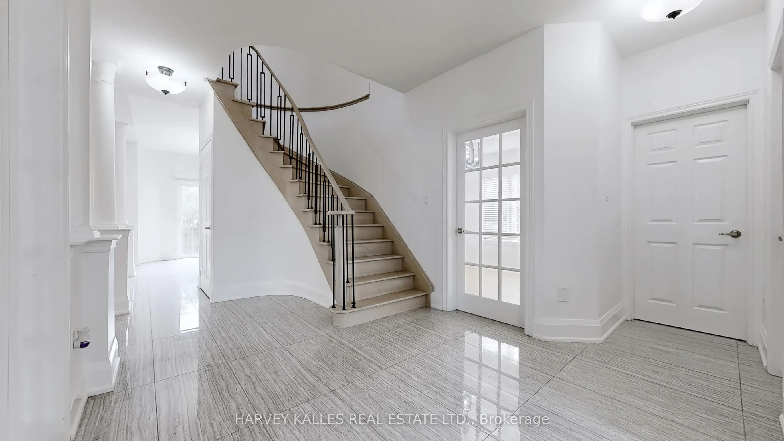 13 Oakside Court