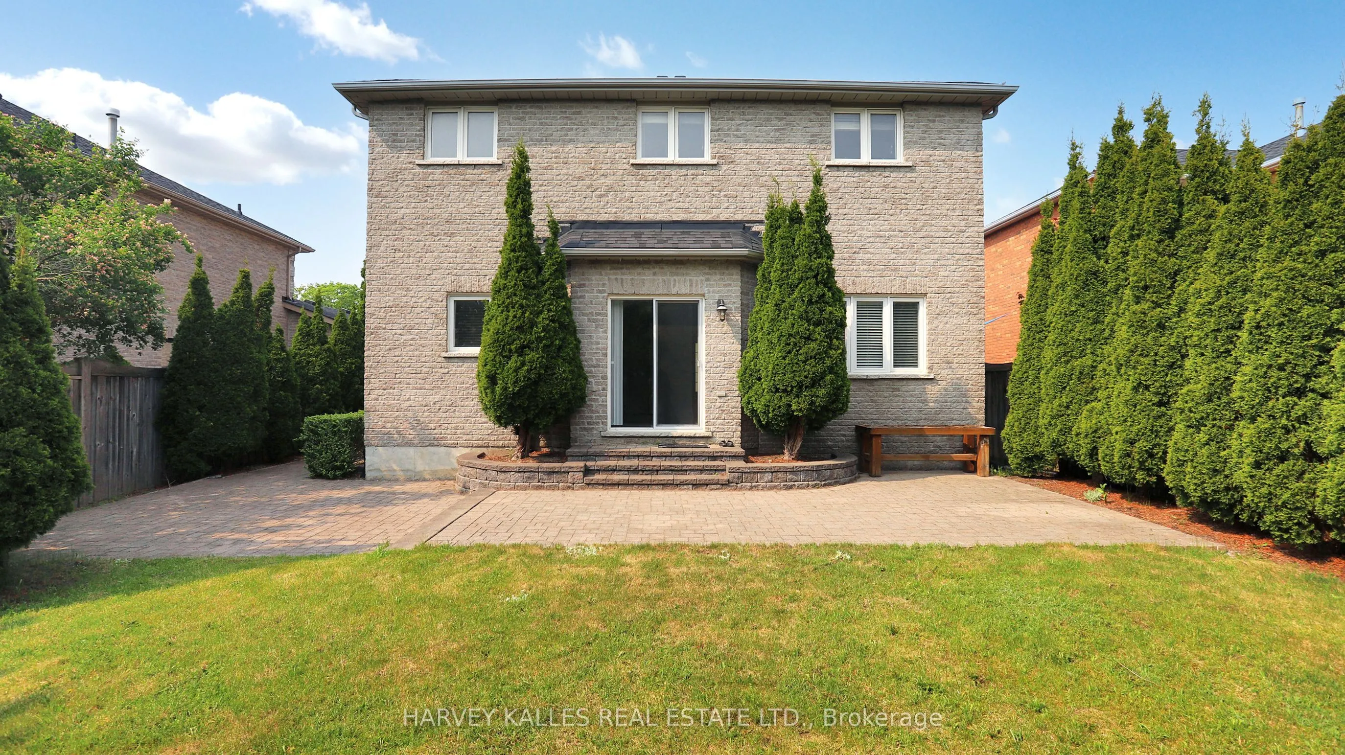 13 Oakside Court