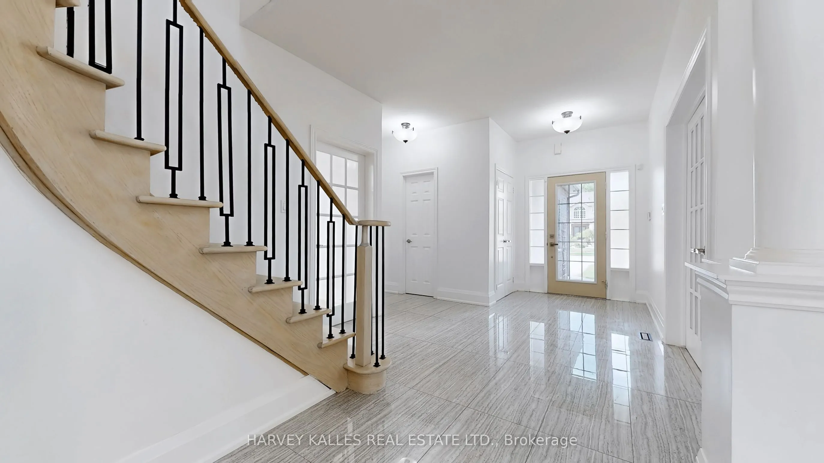 13 Oakside Court