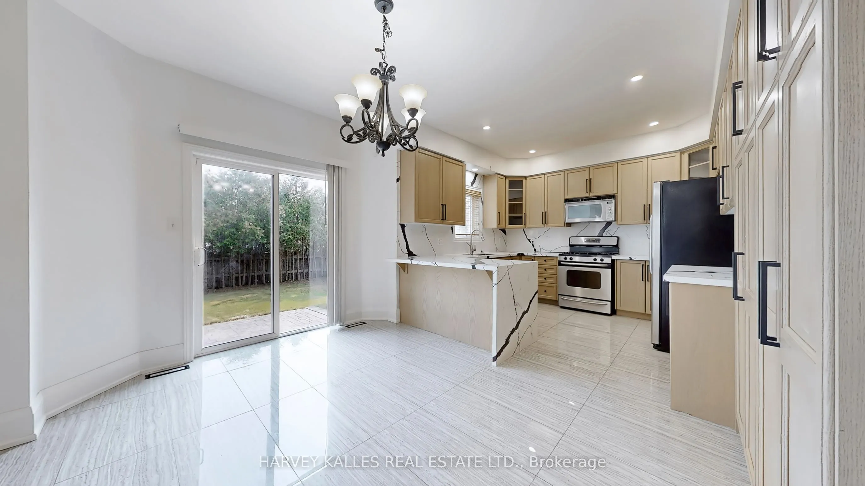 13 Oakside Court