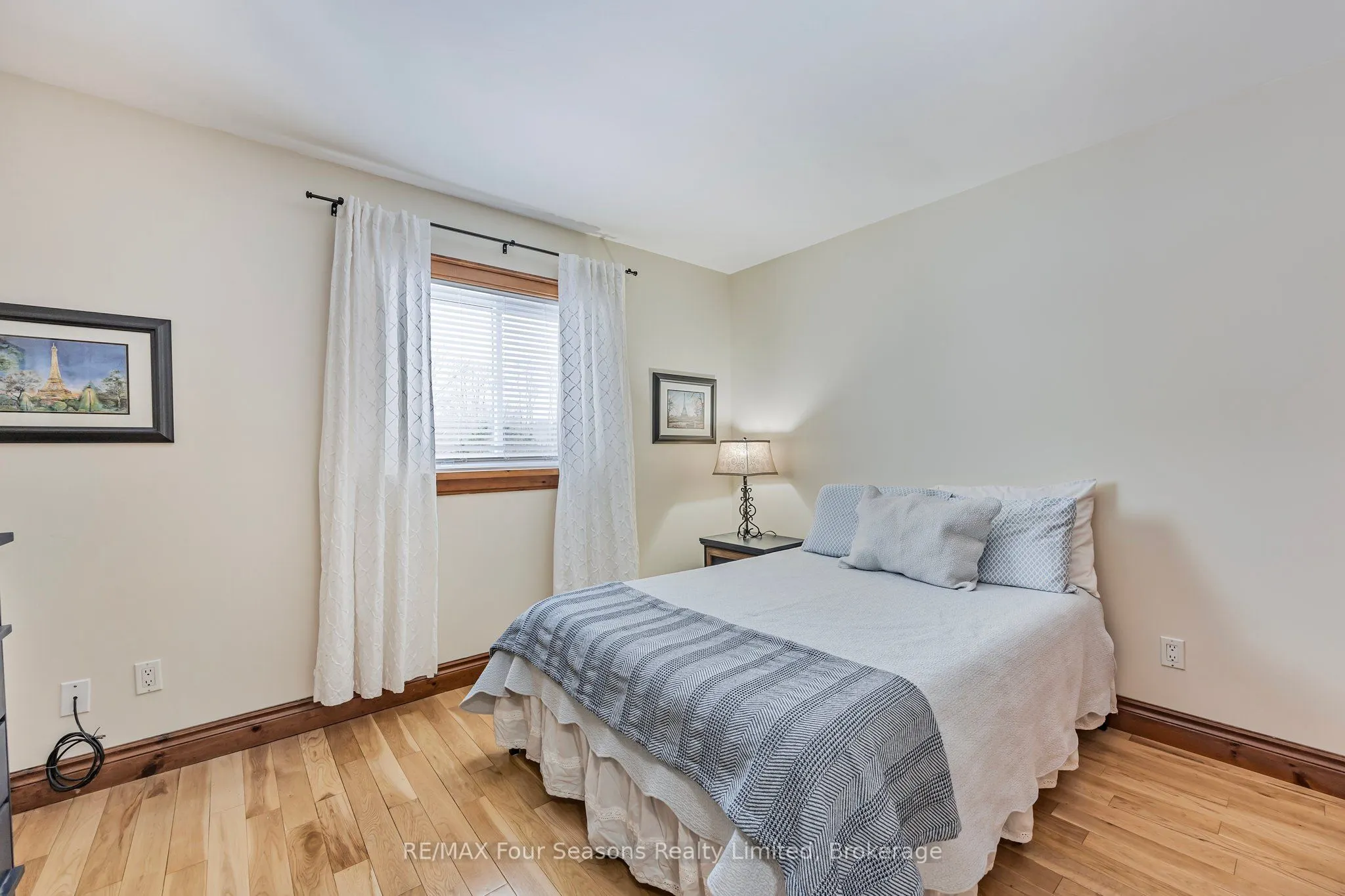 3 Sydenham Trail E