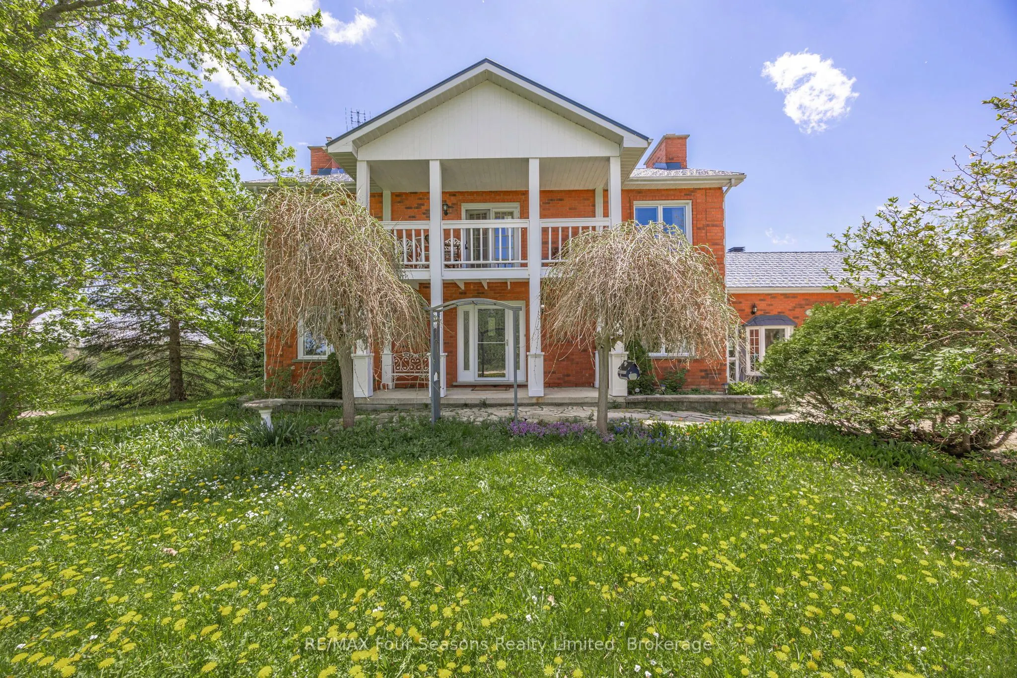 3 Sydenham Trail E