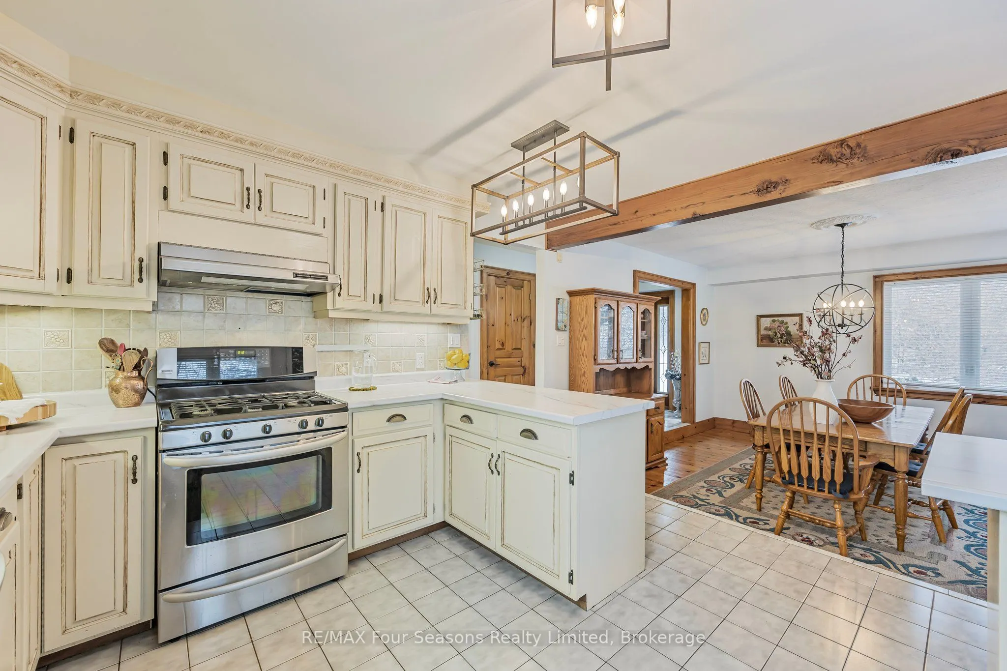 3 Sydenham Trail E