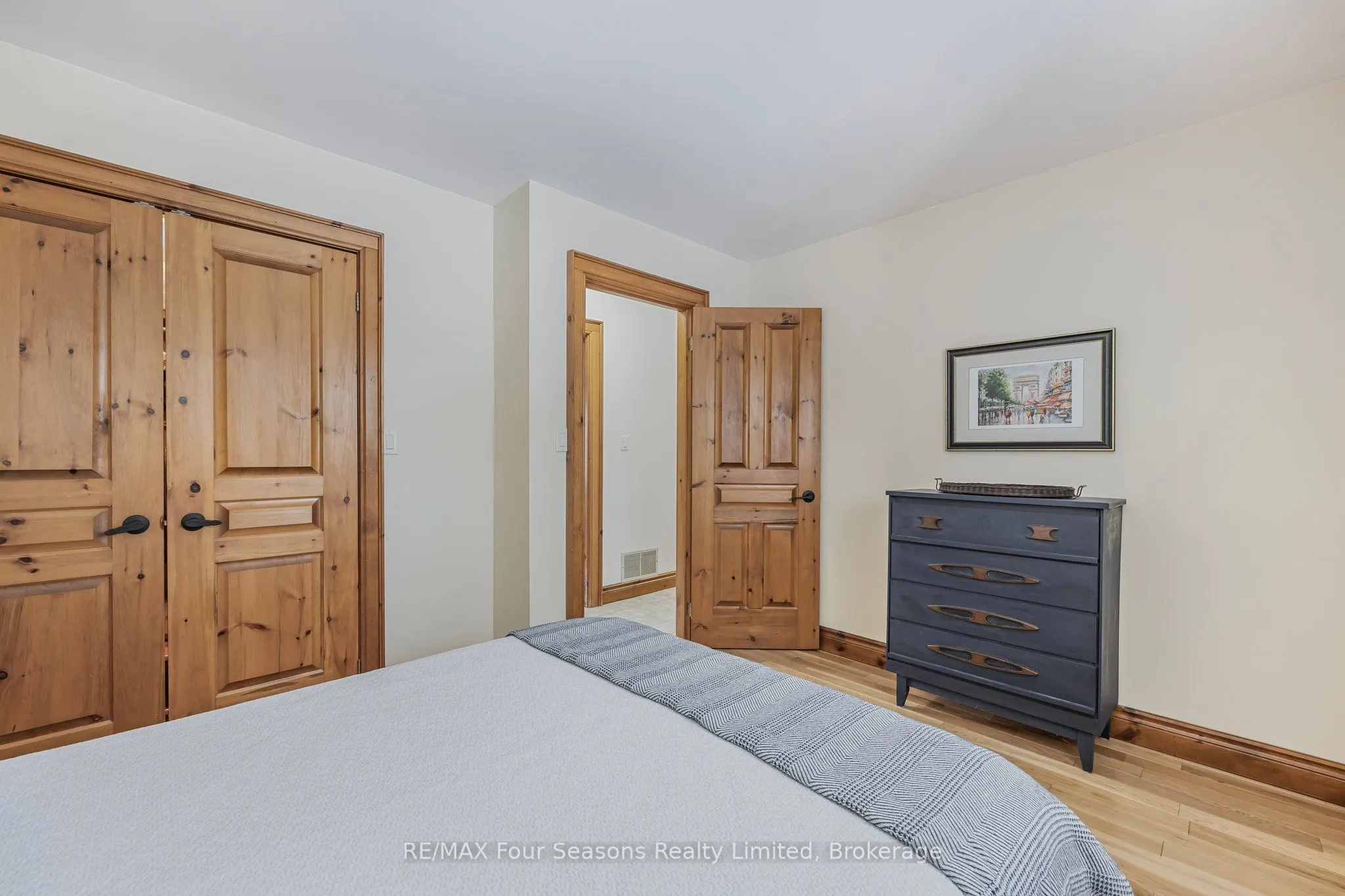 3 Sydenham Trail E