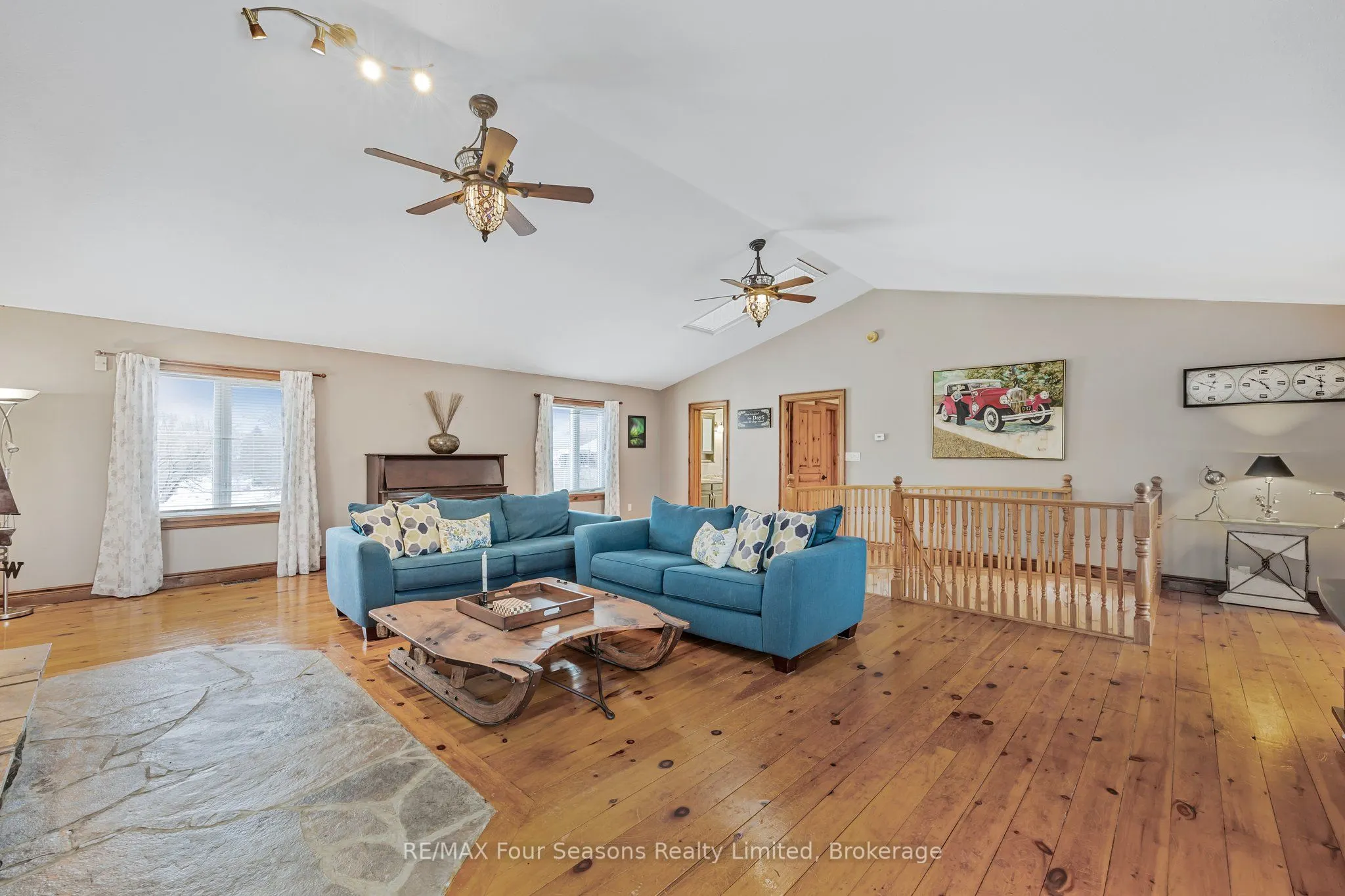 3 Sydenham Trail E