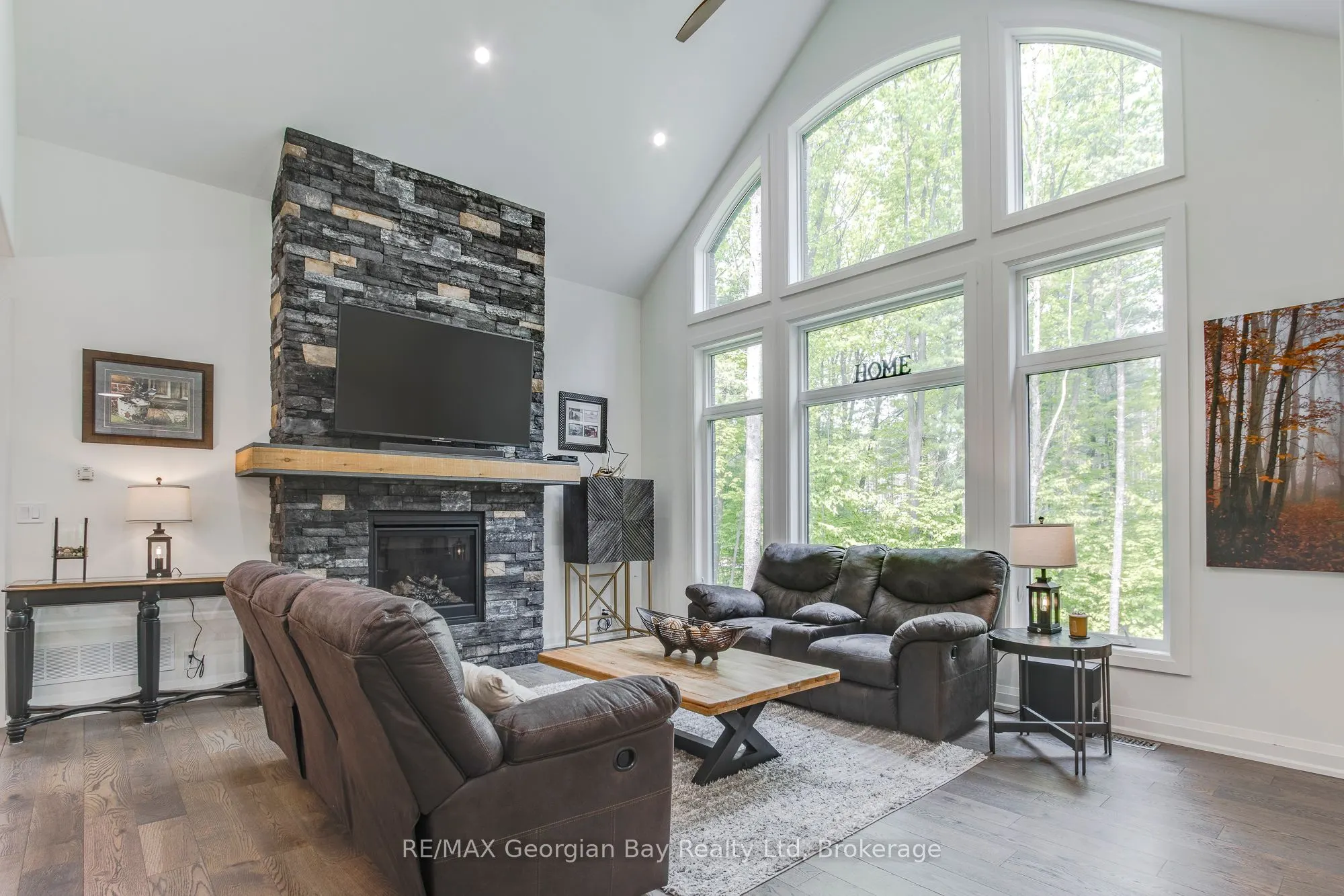 50 Windermere Circle