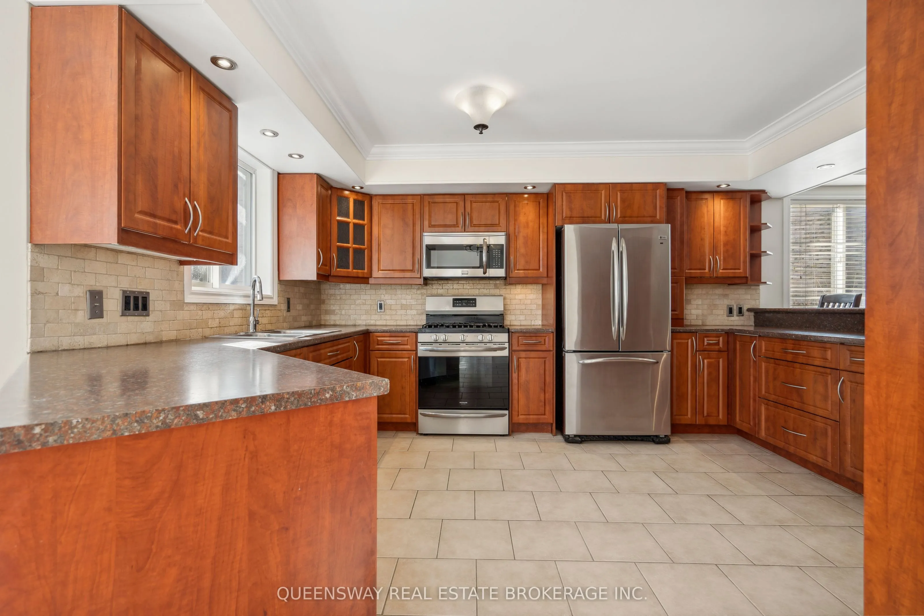55 GOLDEN EAGLE Way