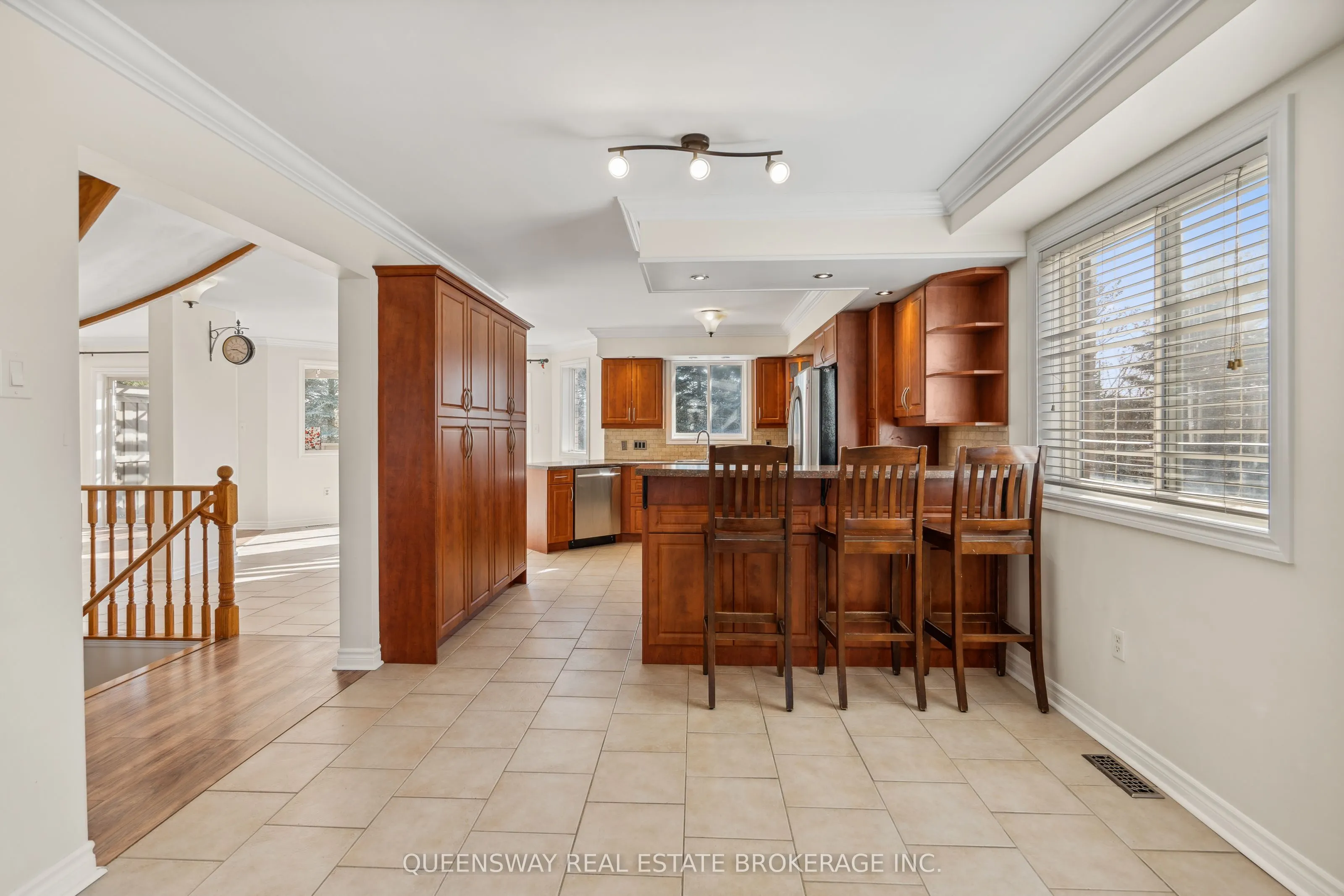 55 GOLDEN EAGLE Way