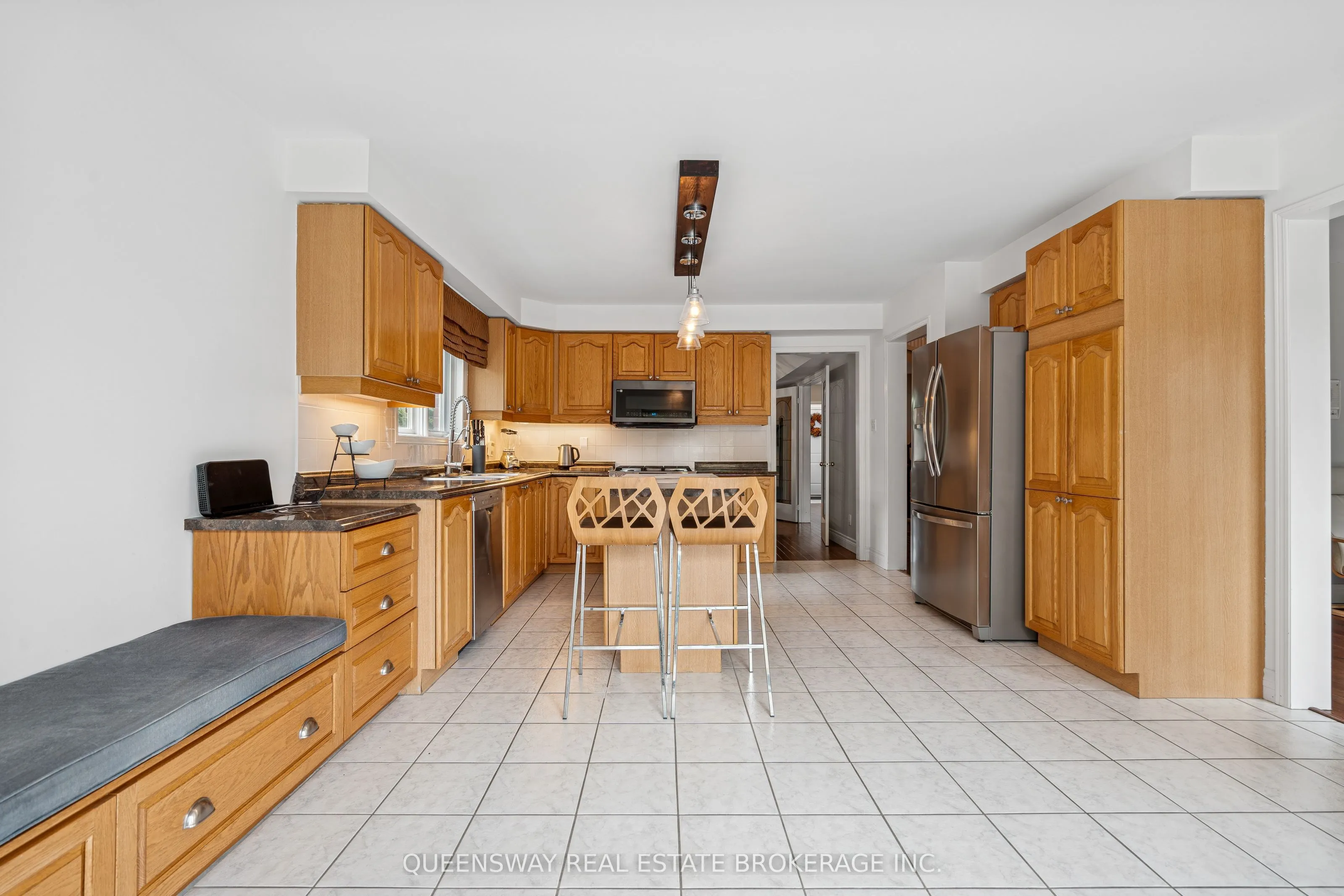69 CITYVIEW Circle