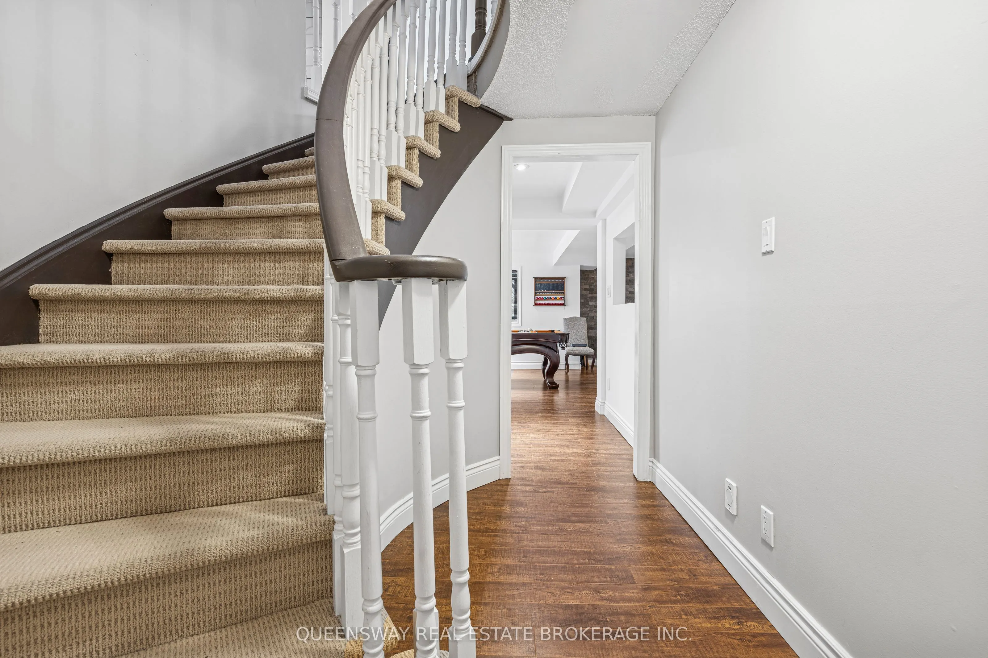 69 CITYVIEW Circle