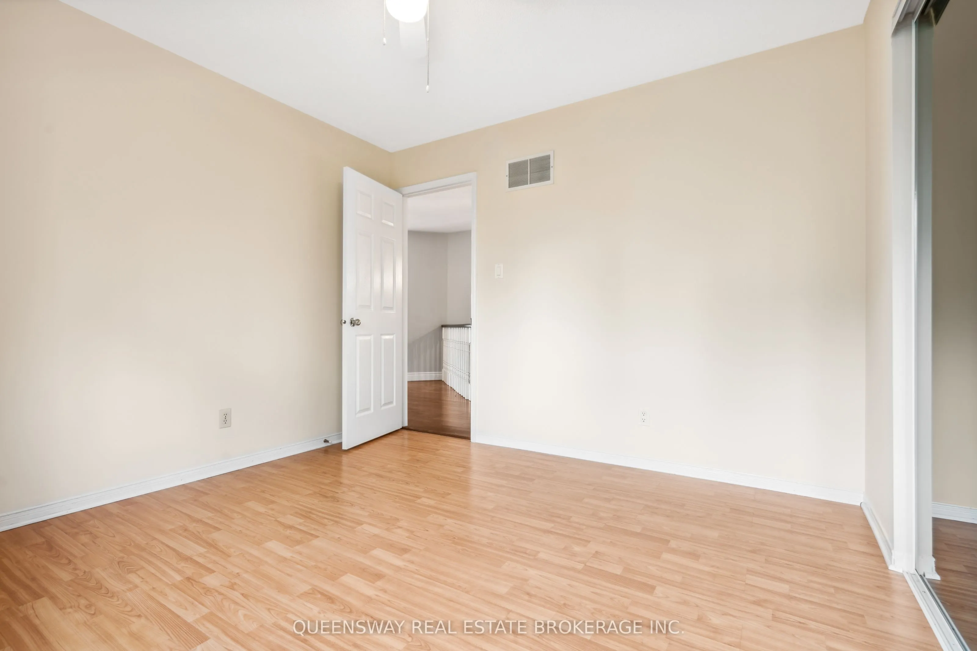 69 CITYVIEW Circle