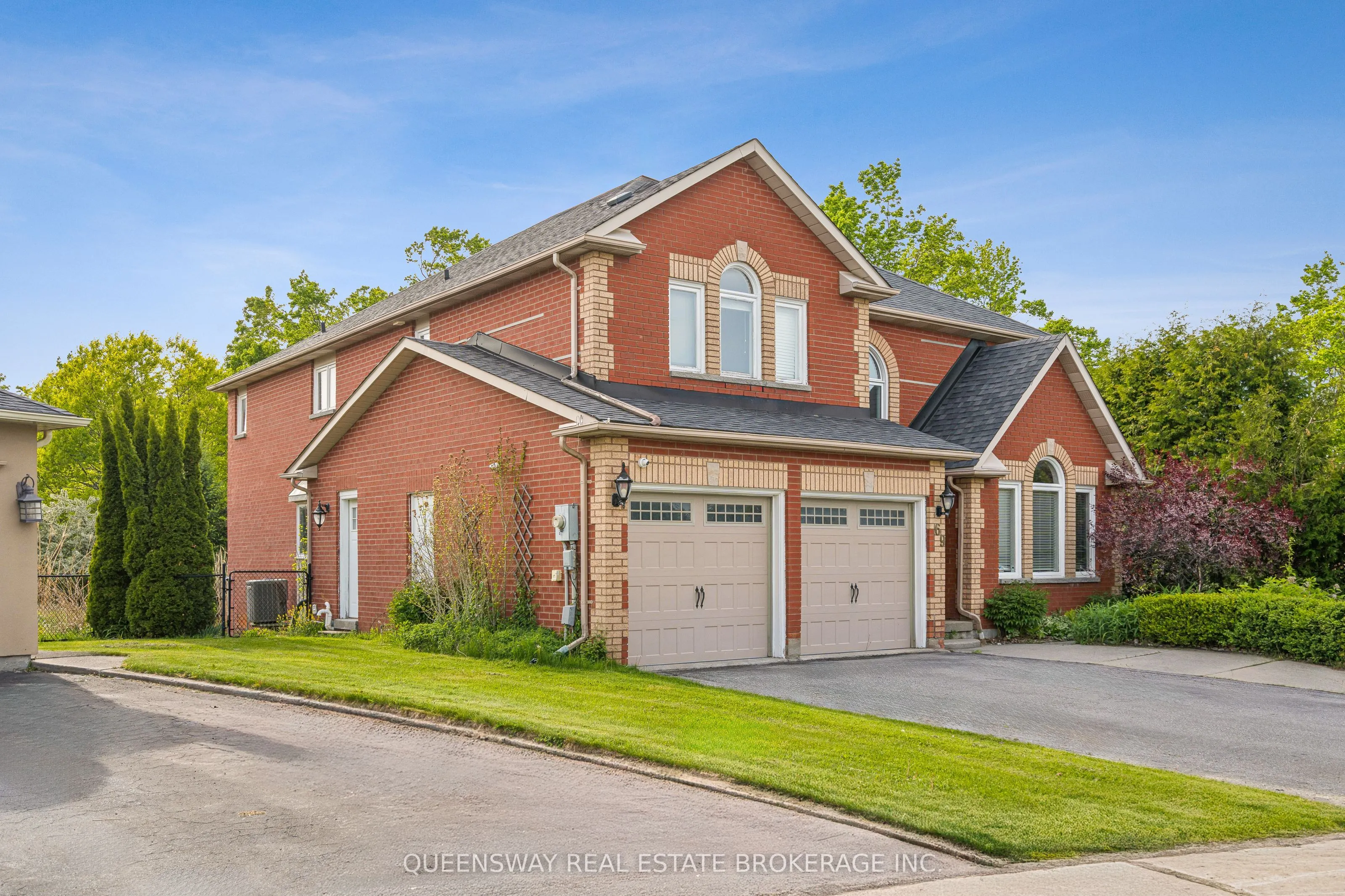 69 CITYVIEW Circle