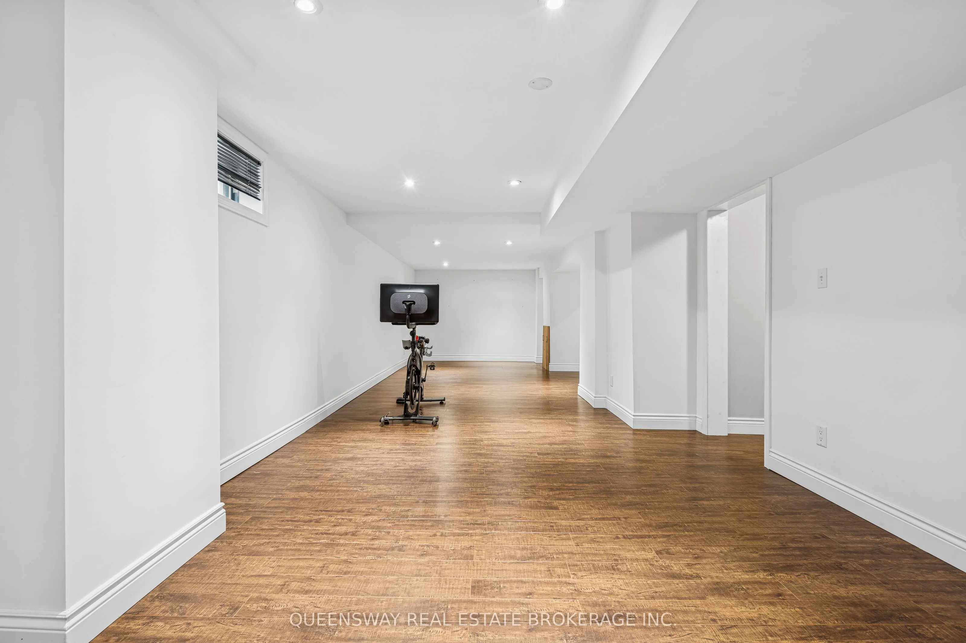 69 CITYVIEW Circle