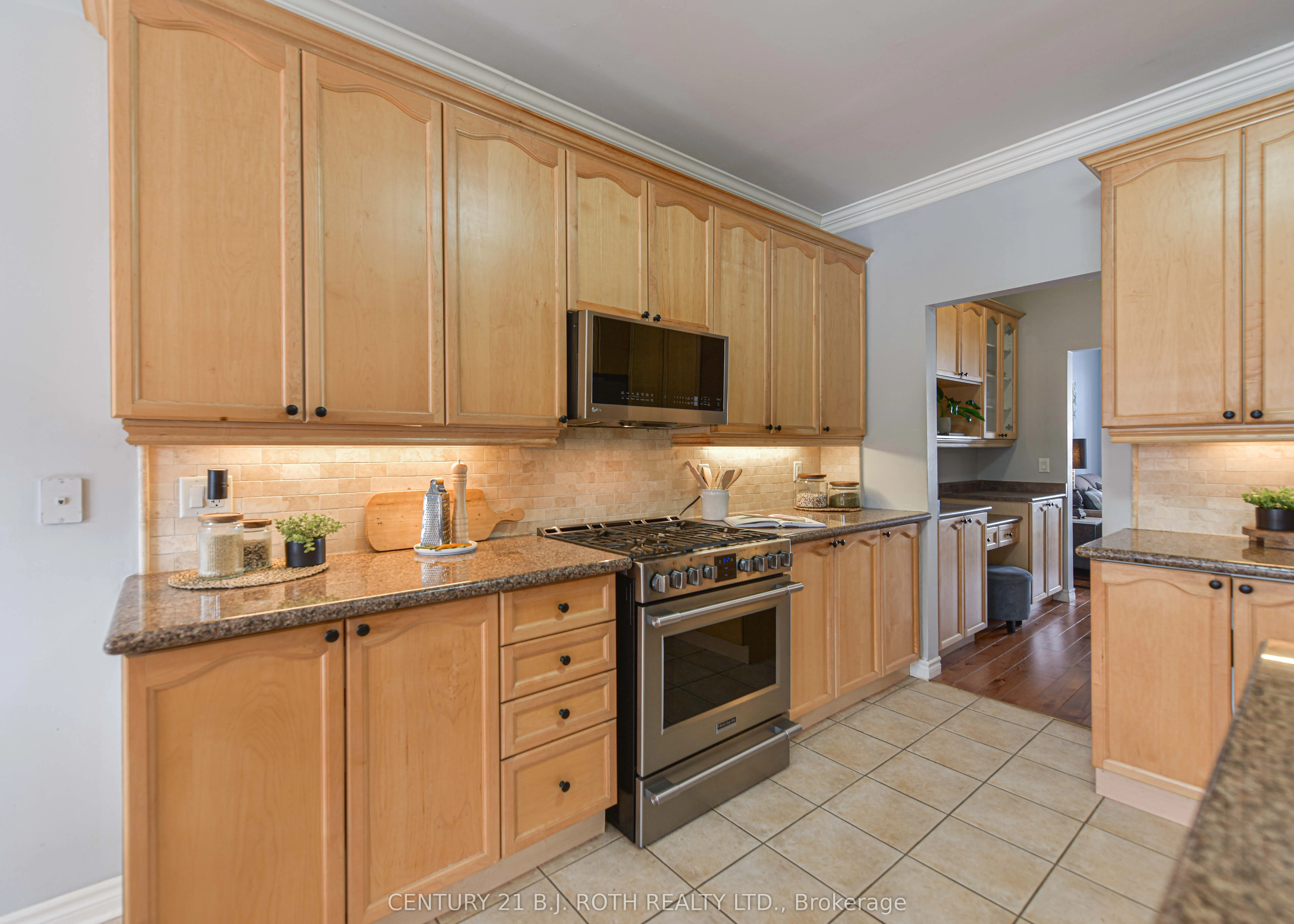 37 Tanglewood Crescent