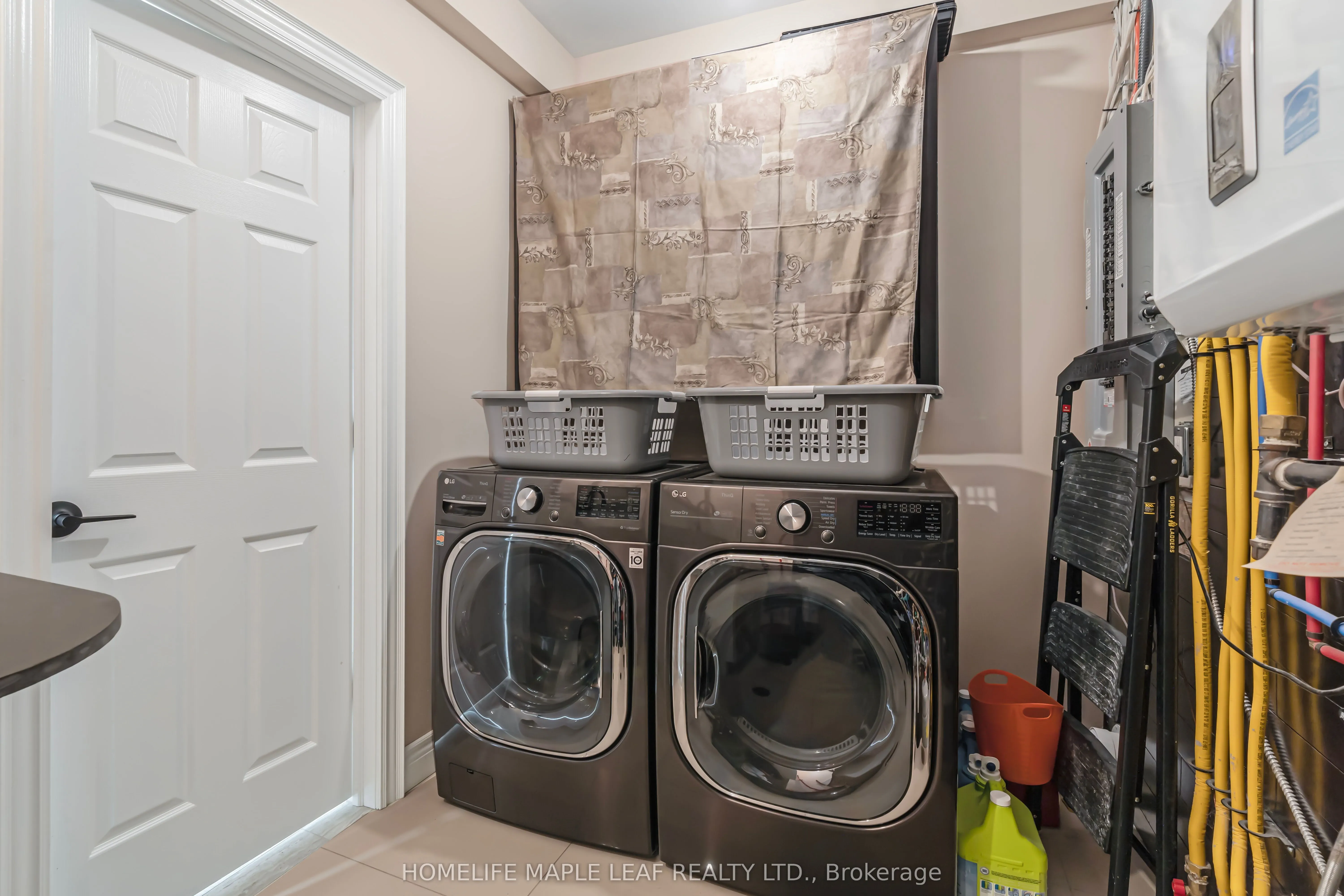 17 Middlebrook Road