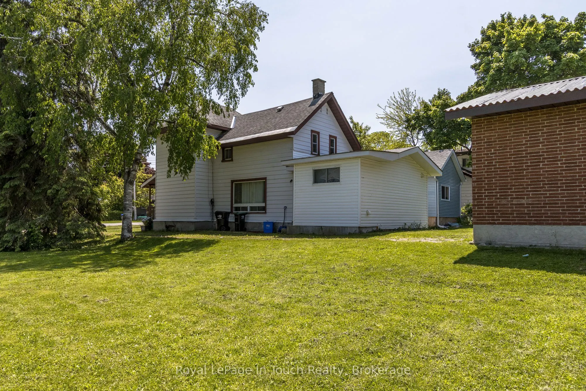 242 Barnett Avenue