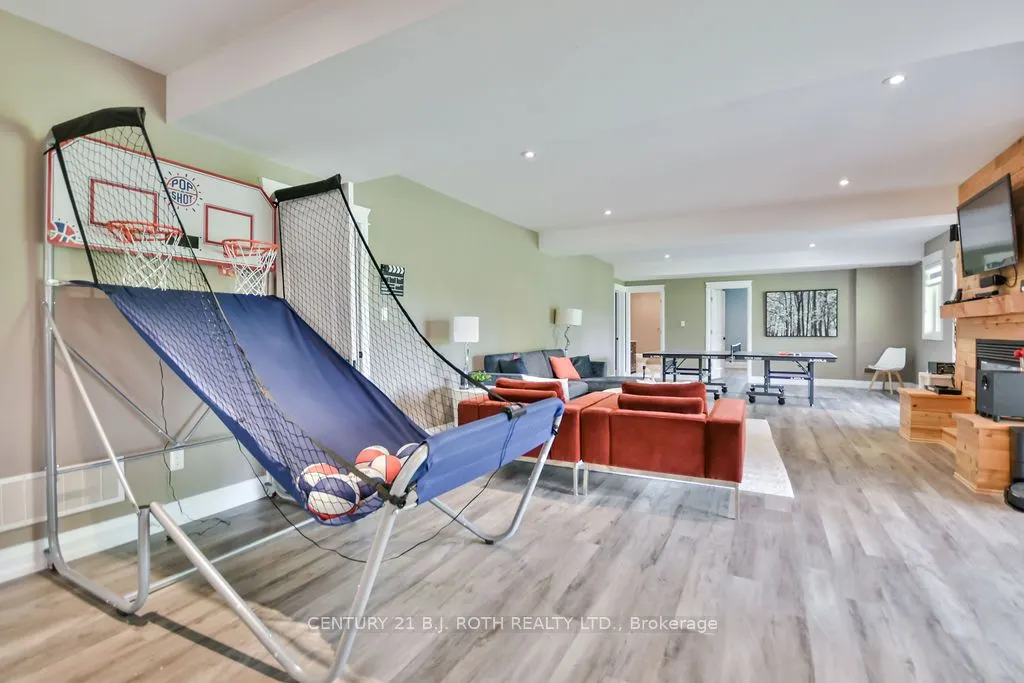 19 Reid's Ridge