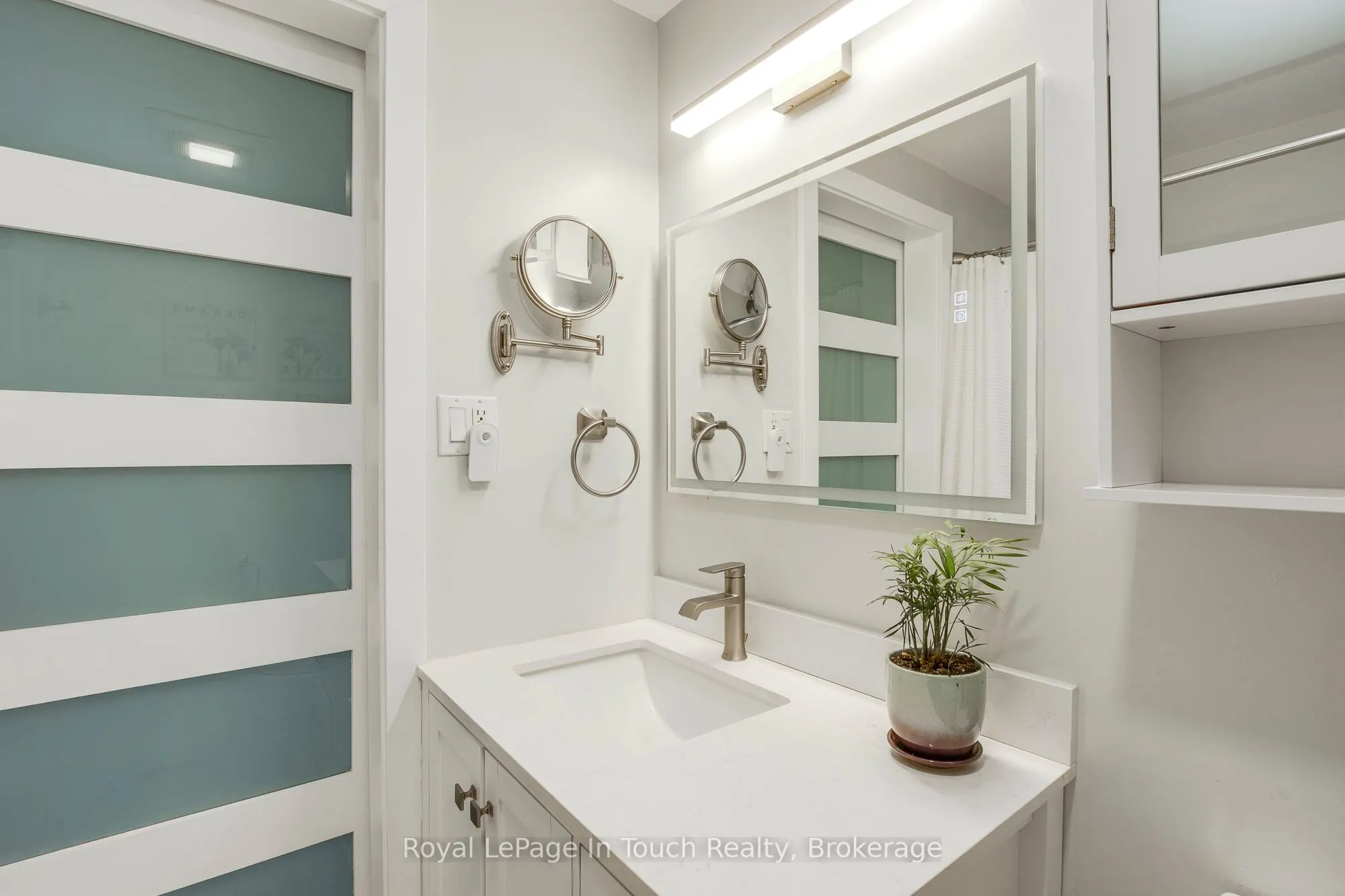 233 Innisfil Street #4