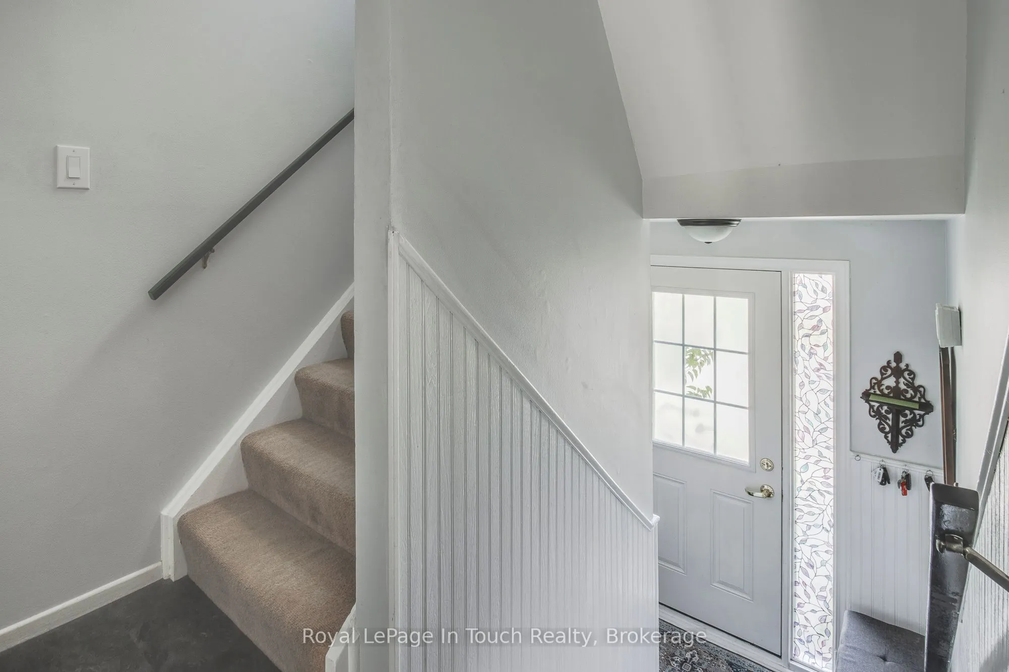 233 Innisfil Street #4