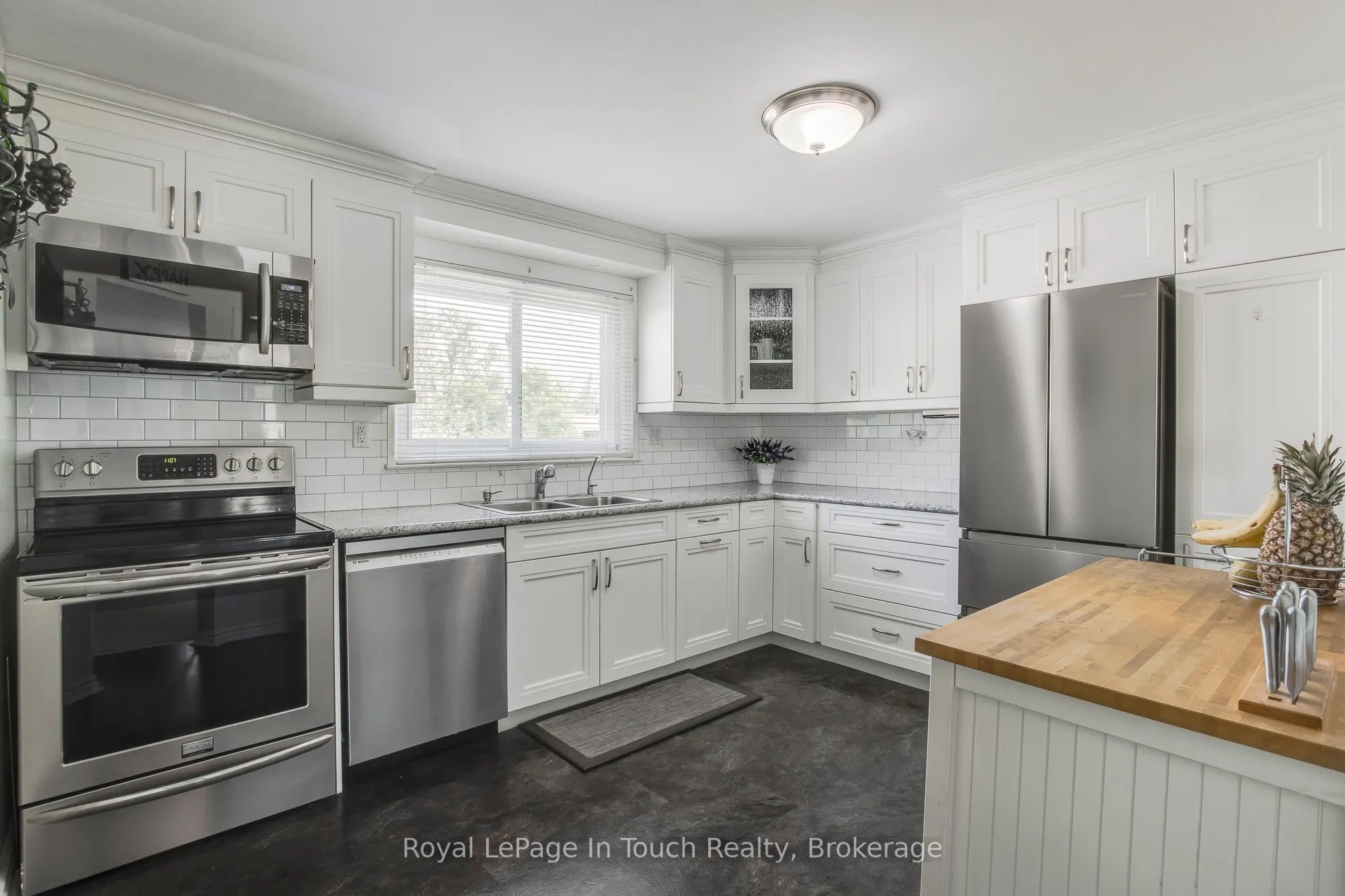 233 Innisfil Street #4
