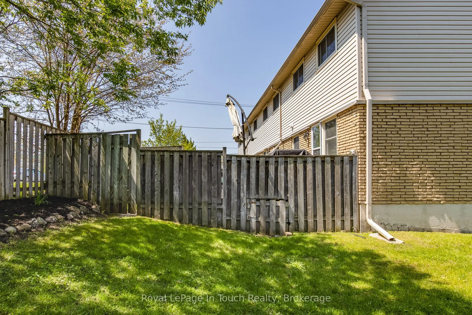 233 Innisfil Street #4