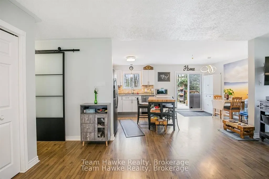 22 LAURIER Boulevard
