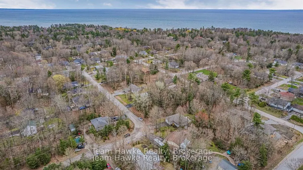 22 LAURIER Boulevard
