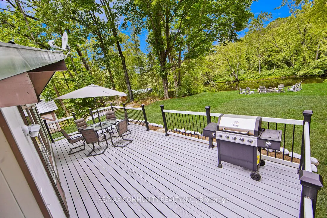6605 Pioneer Village Lane