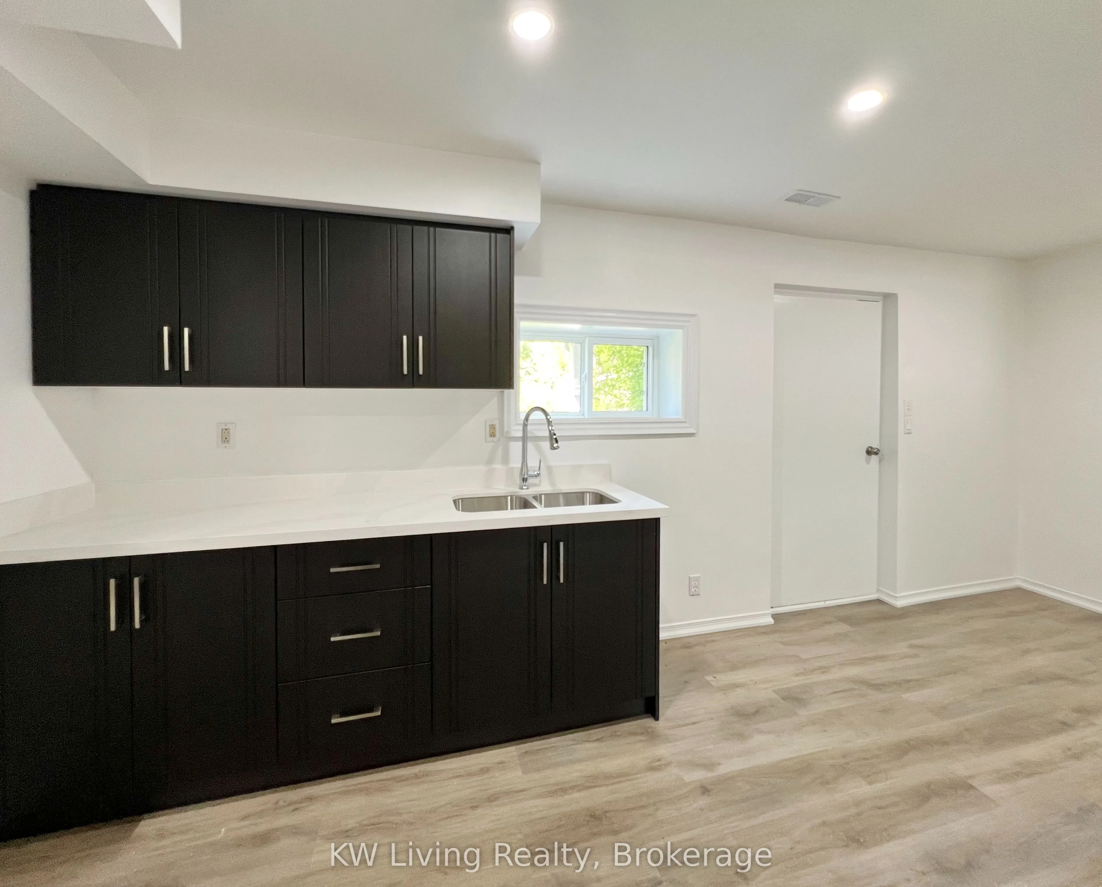 216 Foster Drive