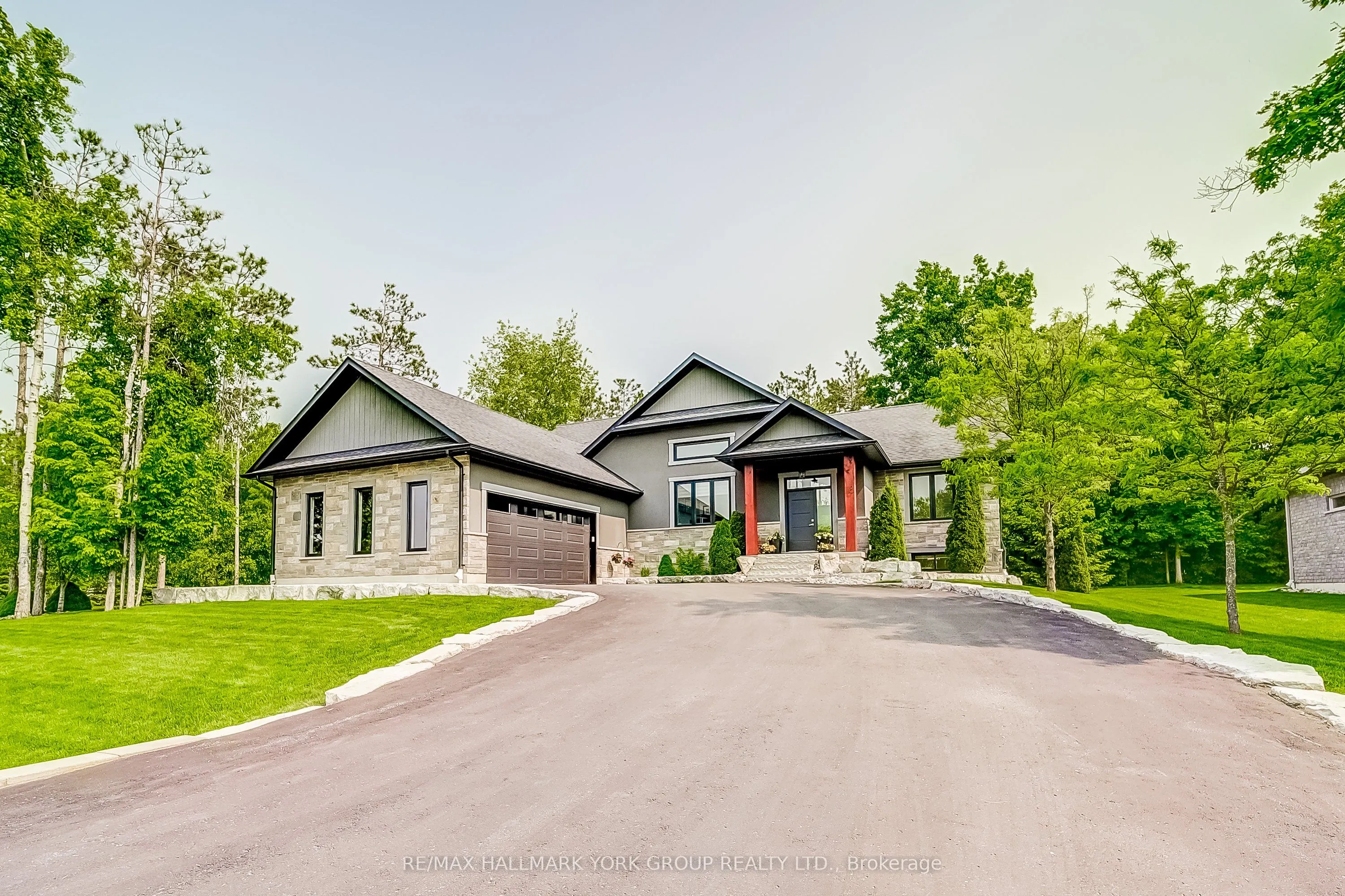 118 Mennill Drive