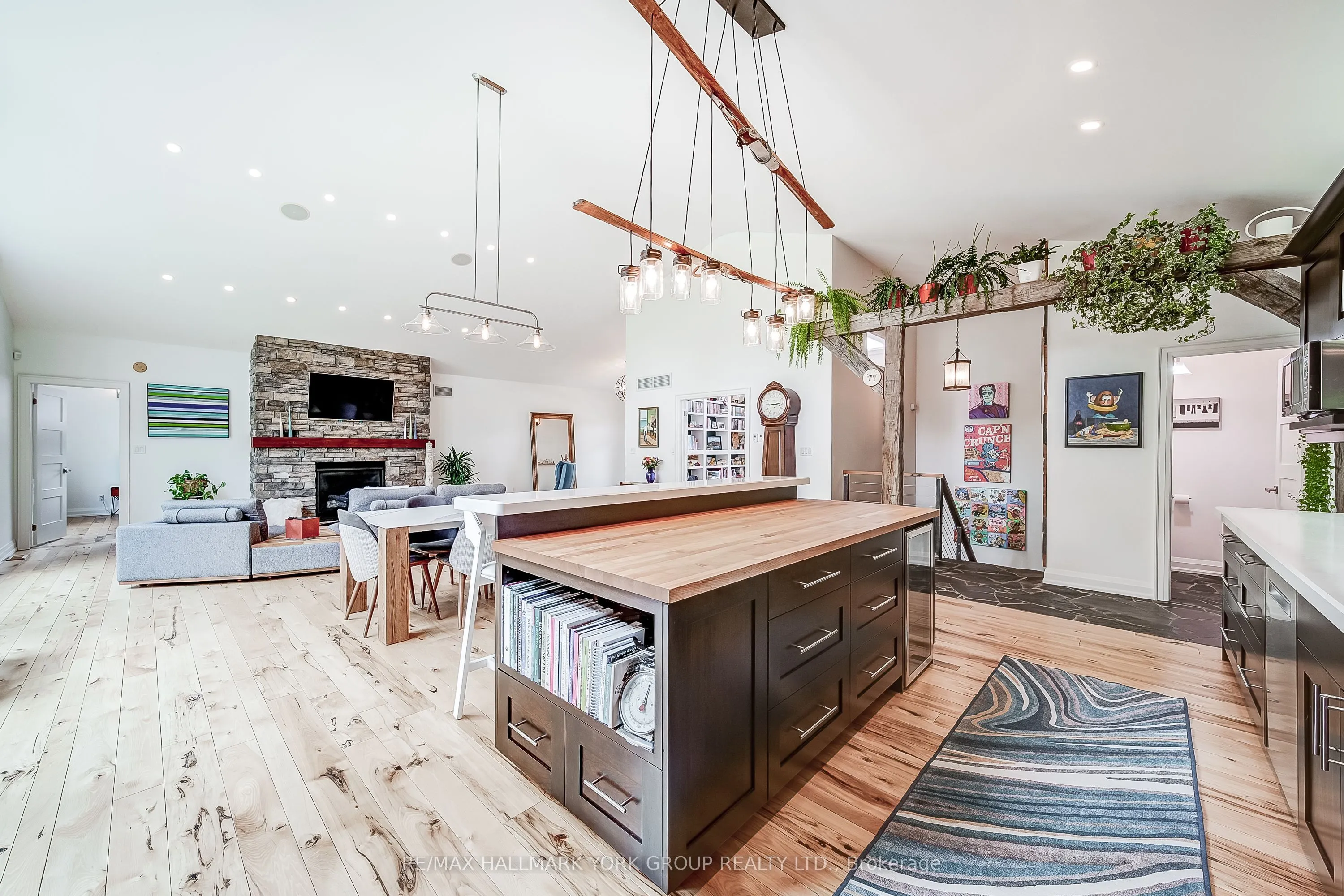 118 Mennill Drive